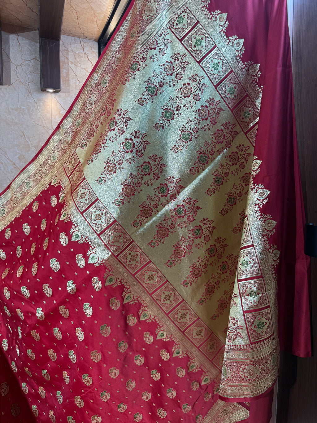 Banarasi Luxurious Meenakari Satin Silk Katan Saree With Rich Zari Pallu Border