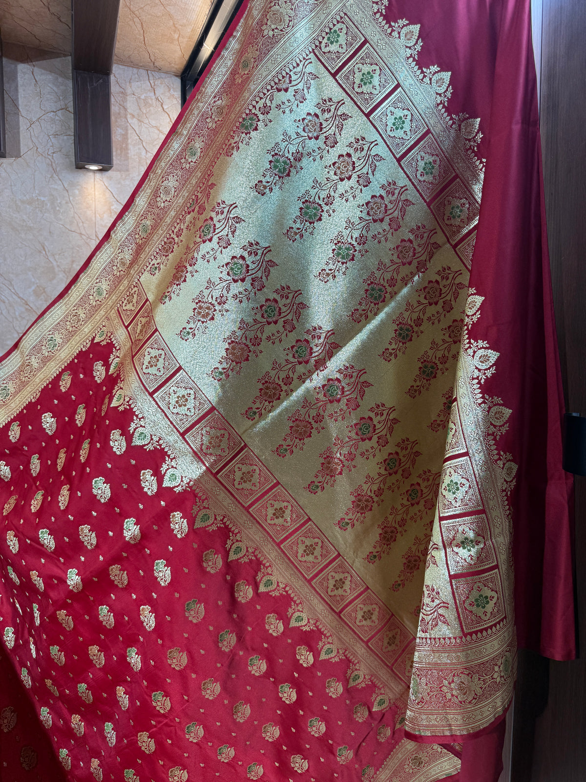 Banarasi Luxurious Meenakari Satin Silk Katan Saree With Rich Zari Pallu Border