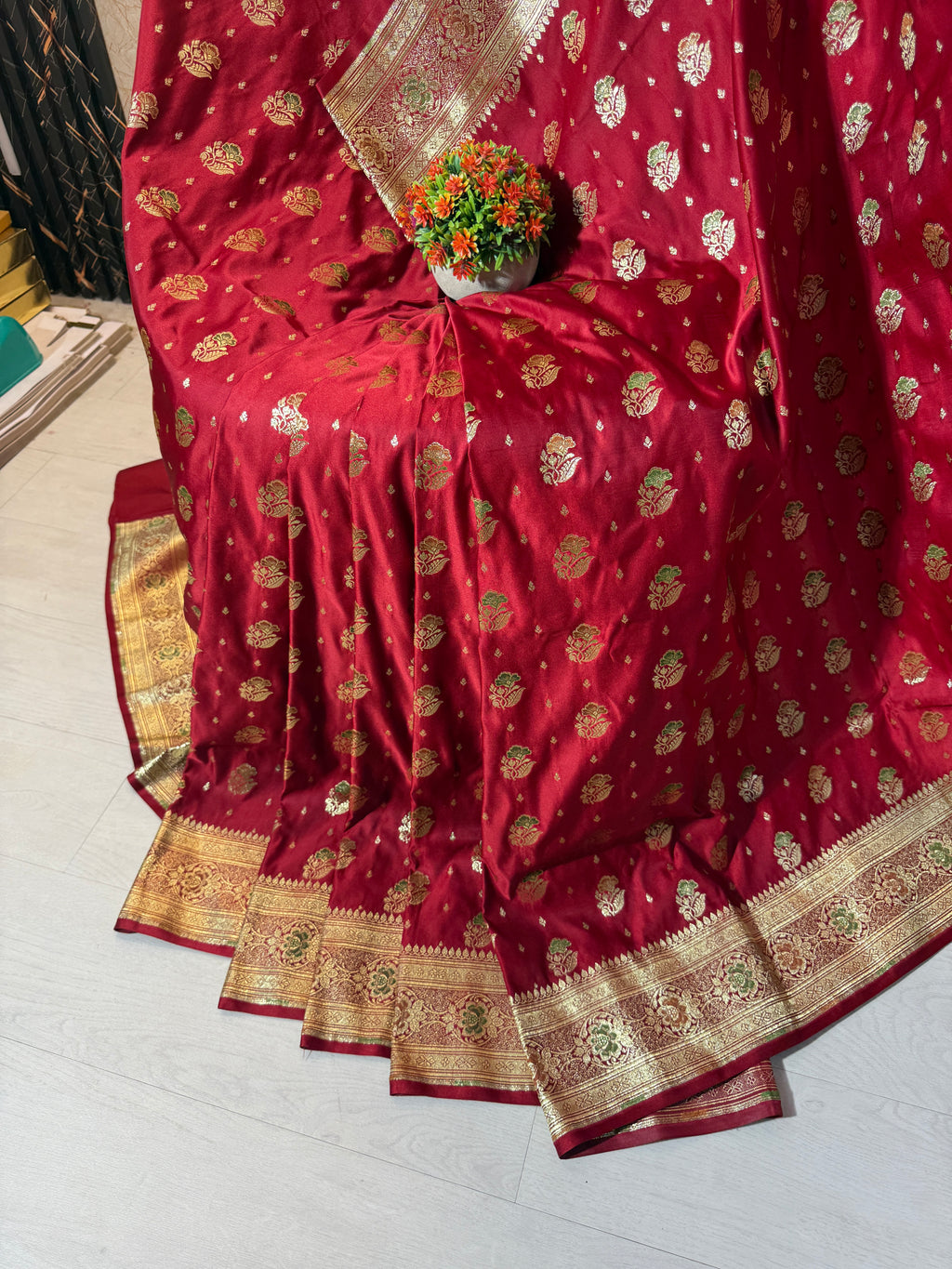 Banarasi Luxurious Meenakari Satin Silk Katan Saree With Rich Zari Pallu Border
