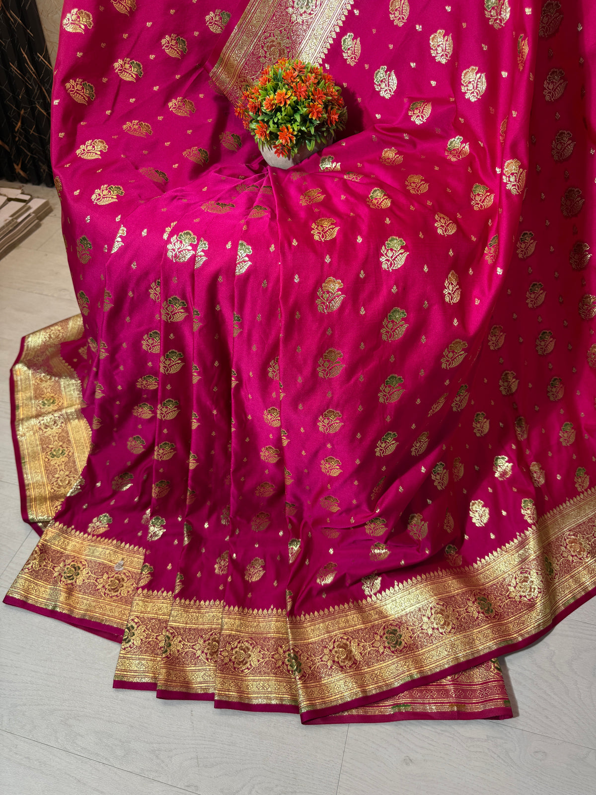 Banarasi Luxurious Meenakari Satin Silk Katan Saree With Rich Zari Pallu Border