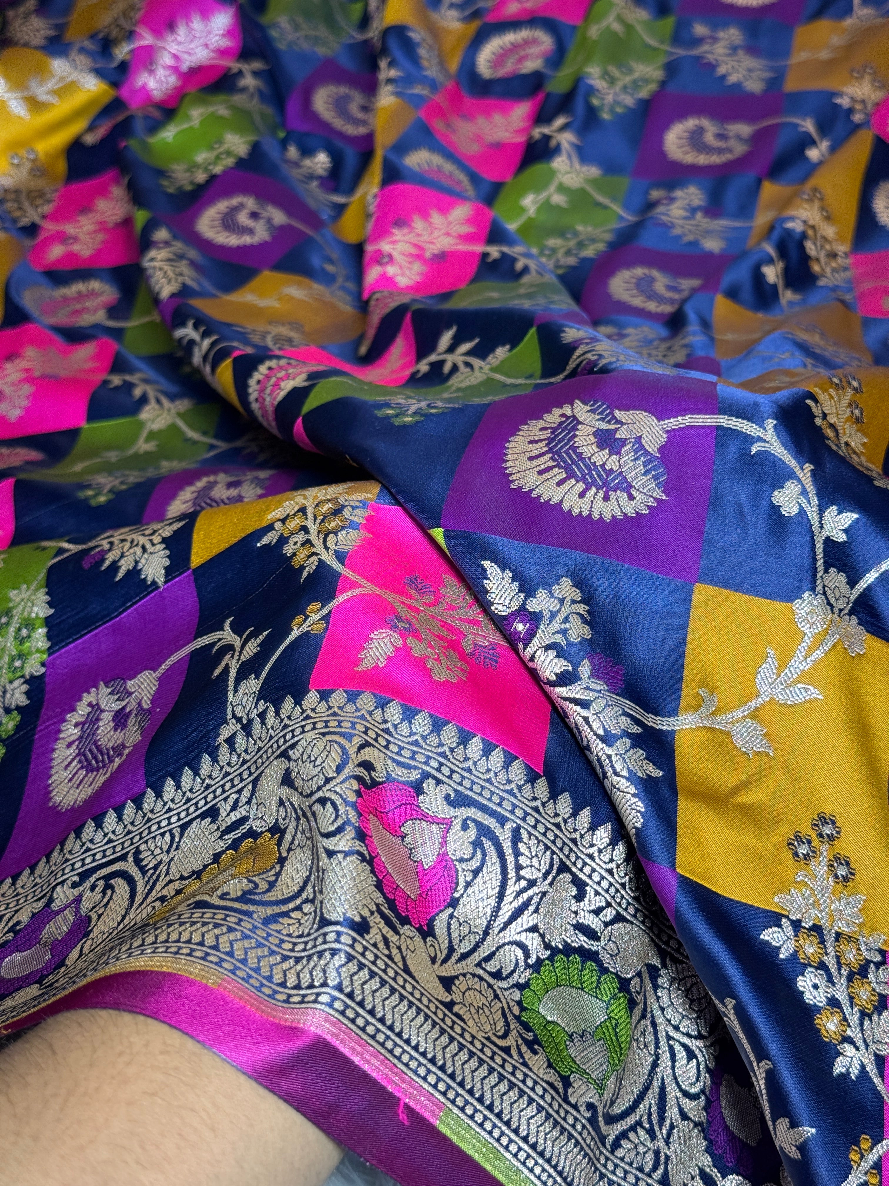 Mashru Silk Banarasi Rangkaat Saree Zari Border Pallu