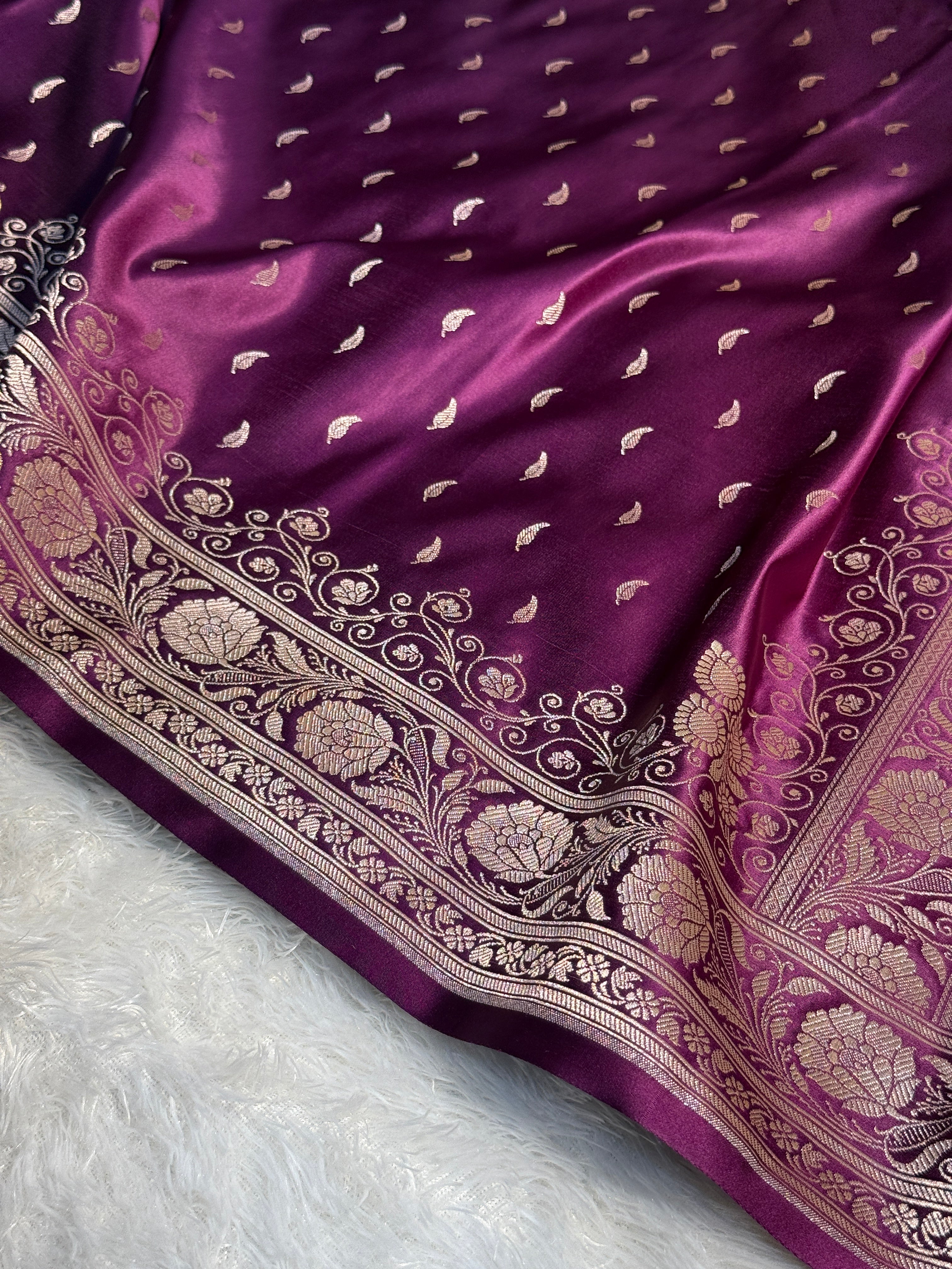 Mashru Silk Banarasi booti Saree Zari Border Pallu