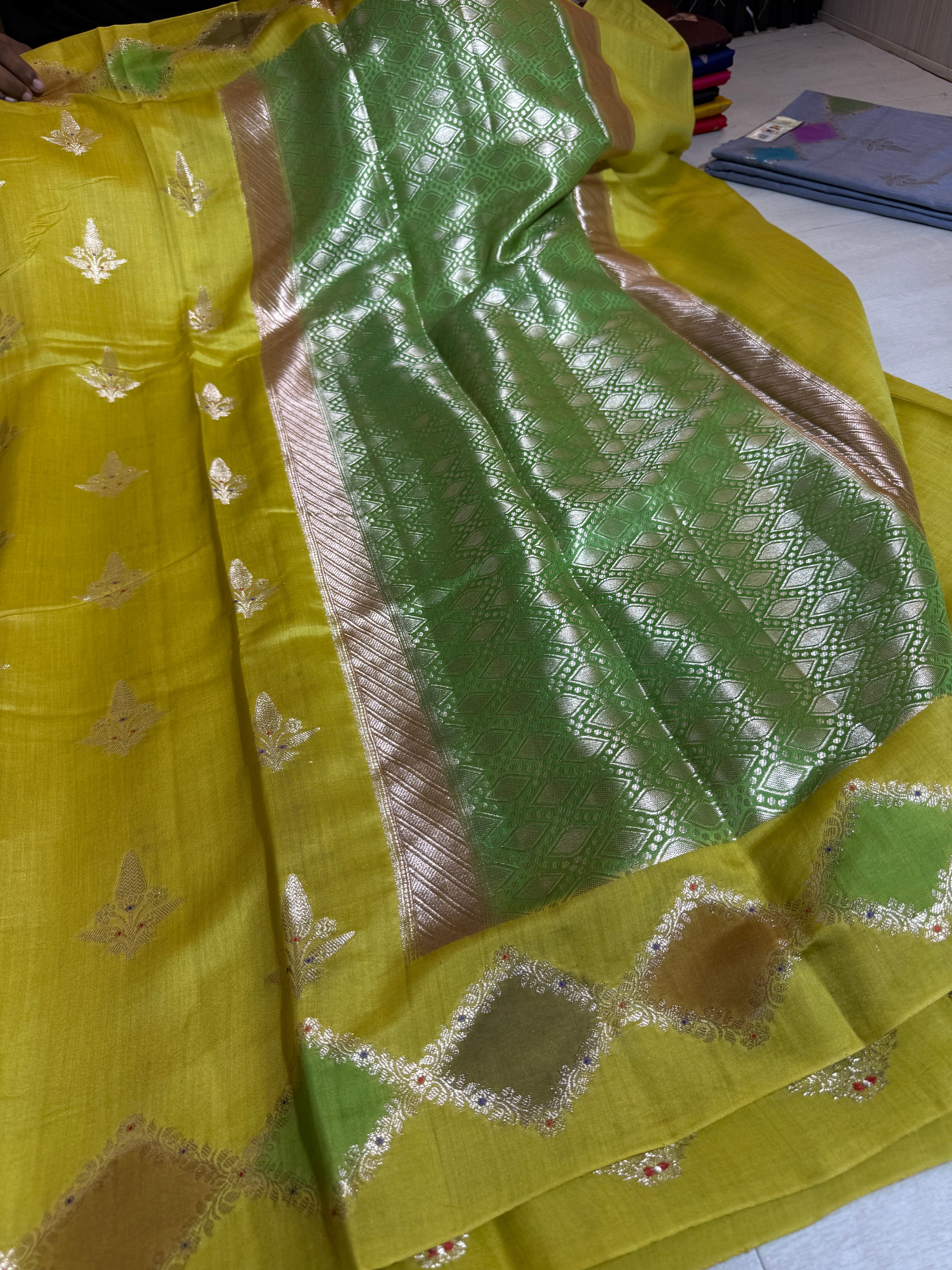 Pure Chiniya Silk Saree With Handbrush Work Border Buti Design Saree