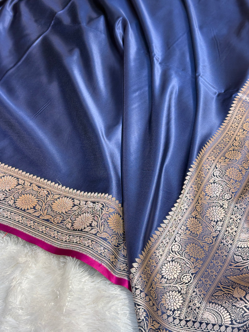 Mashru Silk Banarasi Plain Saree Zari Border Pallu