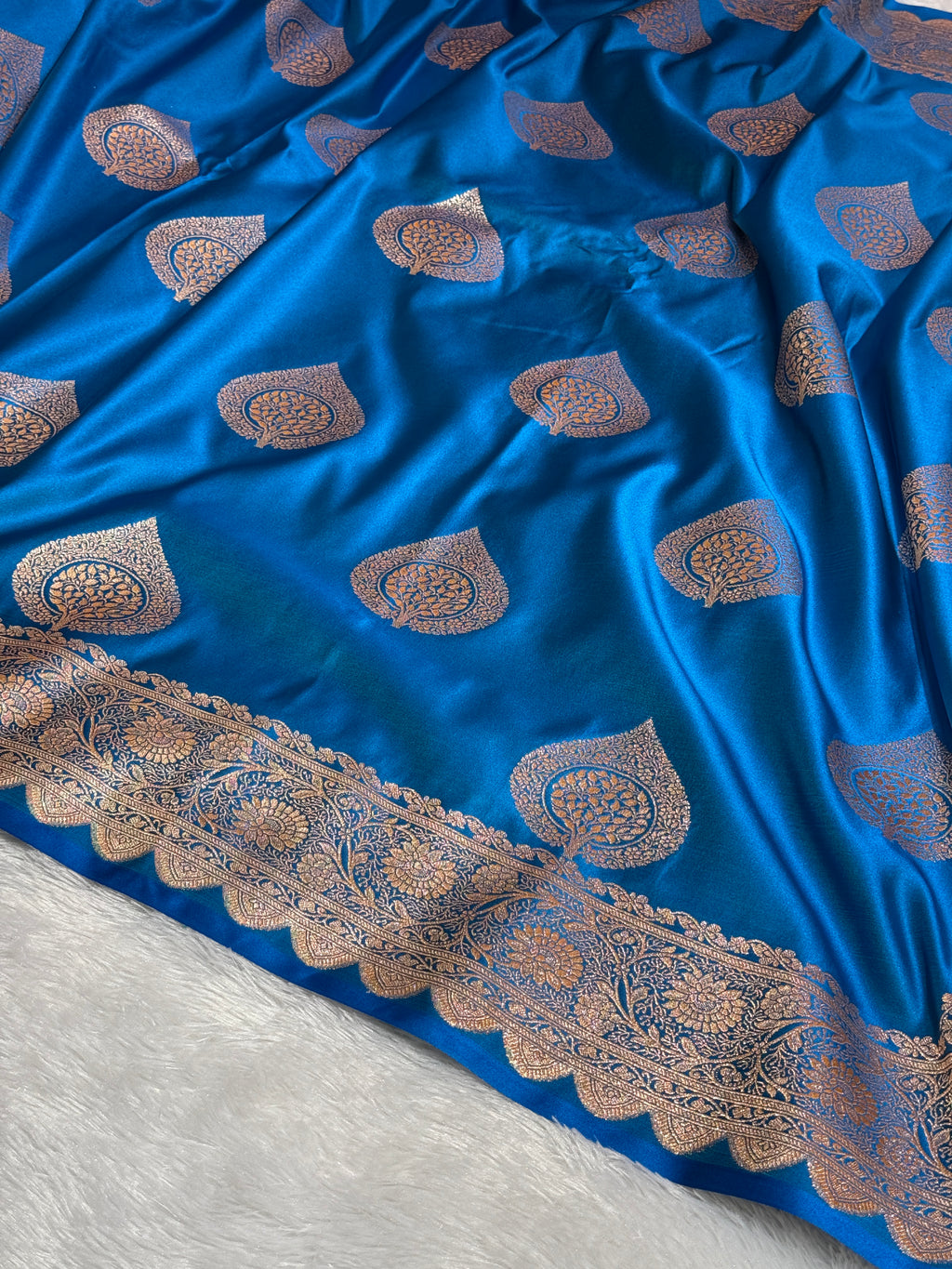 Mashru Silk Banarasi Boota Saree Zari Border Pallu