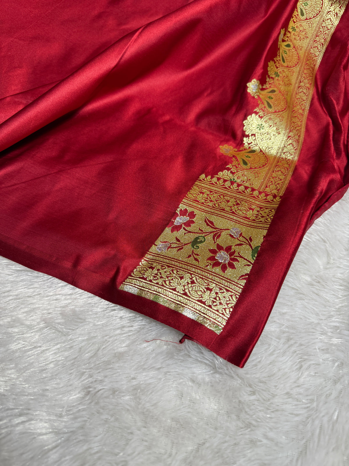 Banarasi Luxurious Meenakari Satin Silk Katan Saree With Cross Pattern