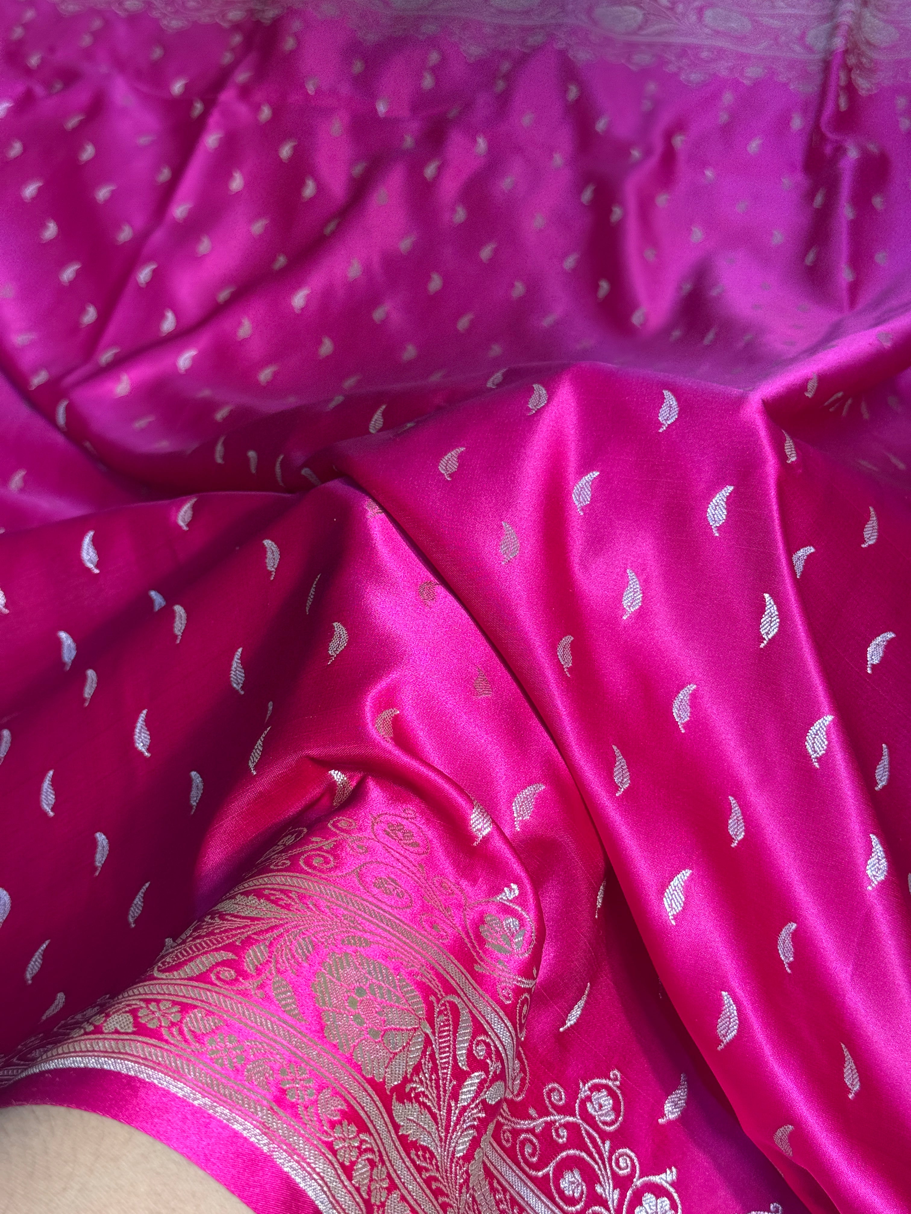 Mashru Silk Banarasi booti Saree Zari Border Pallu
