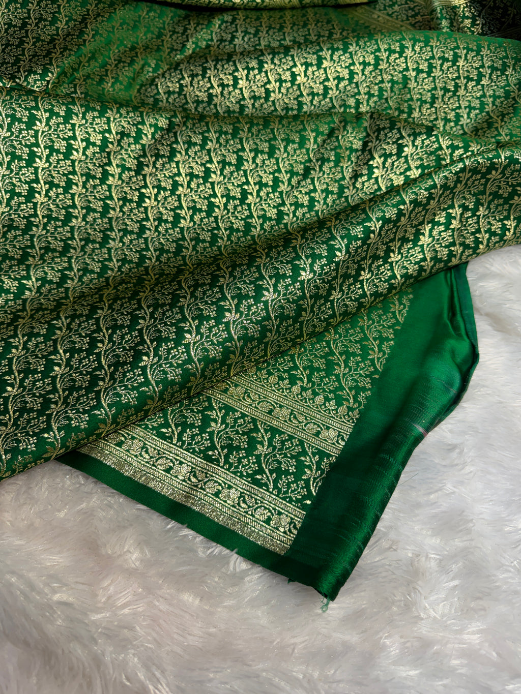 Mashru Silk Banarasi Contrast Meena Work Saree Zari Border Pallu