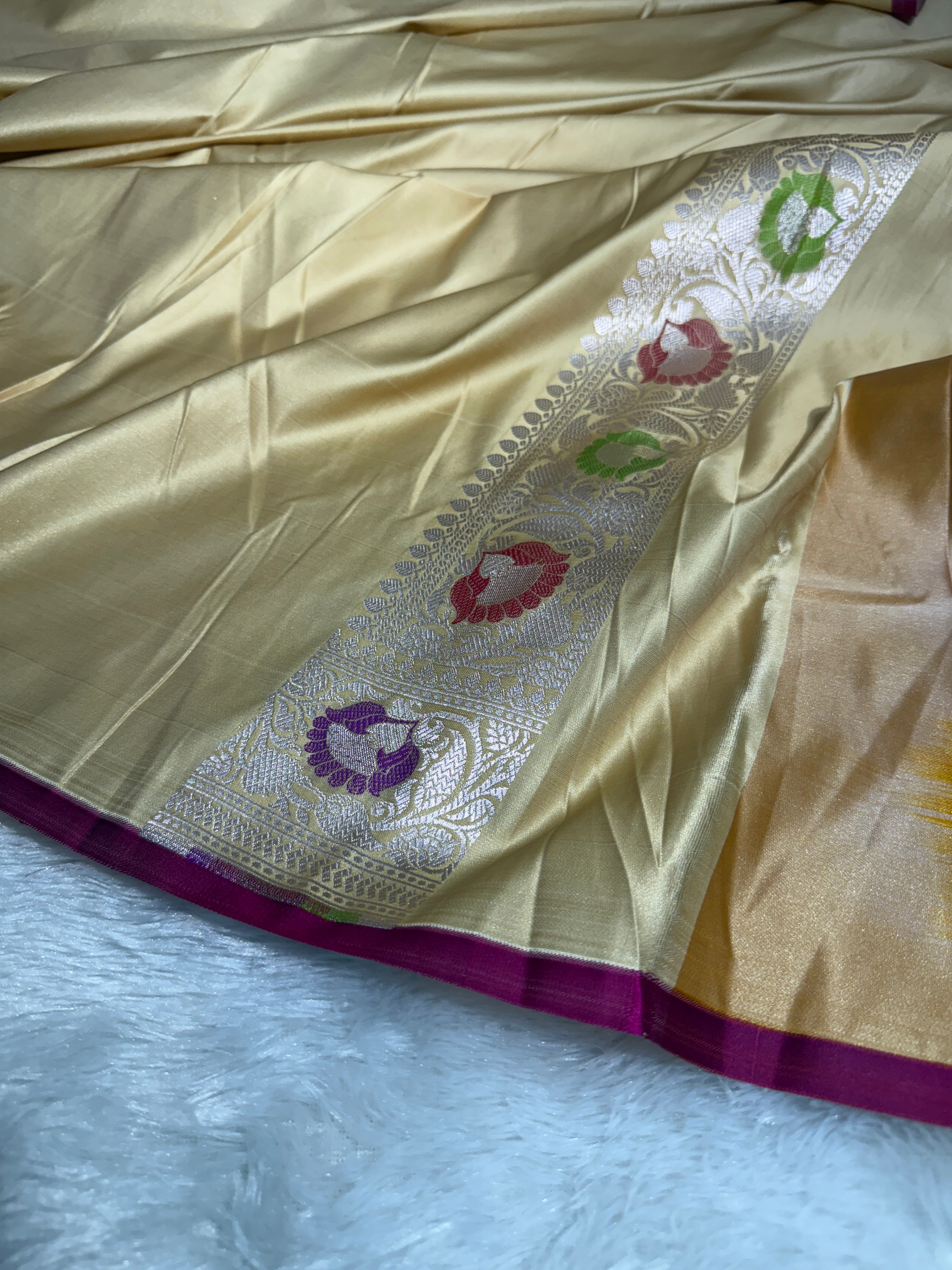 Mashru Silk Banarasi Rangkaat Saree Zari Border Pallu