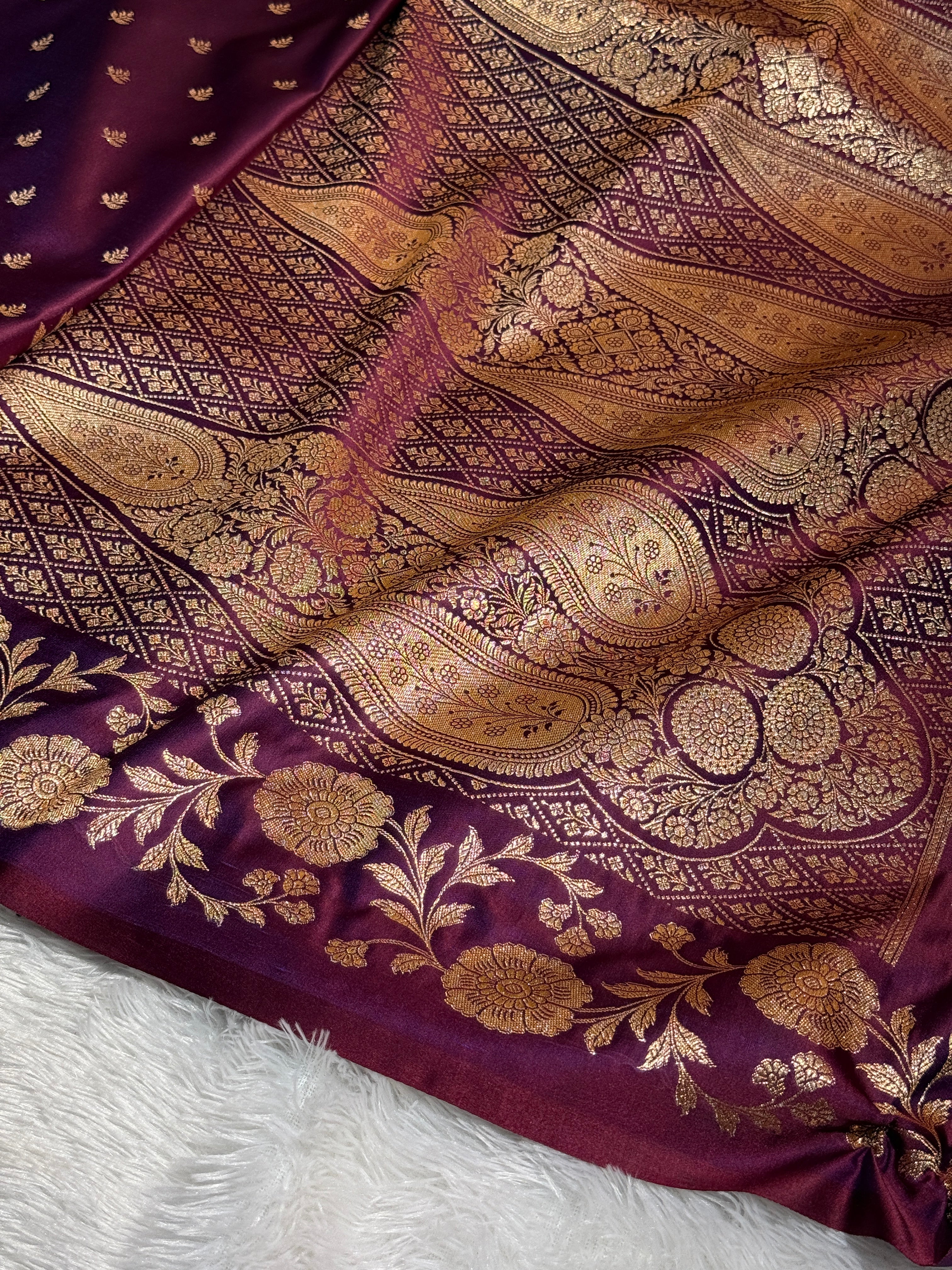 Mashru Silk Banarasi Booti Saree Zari Border Pallu