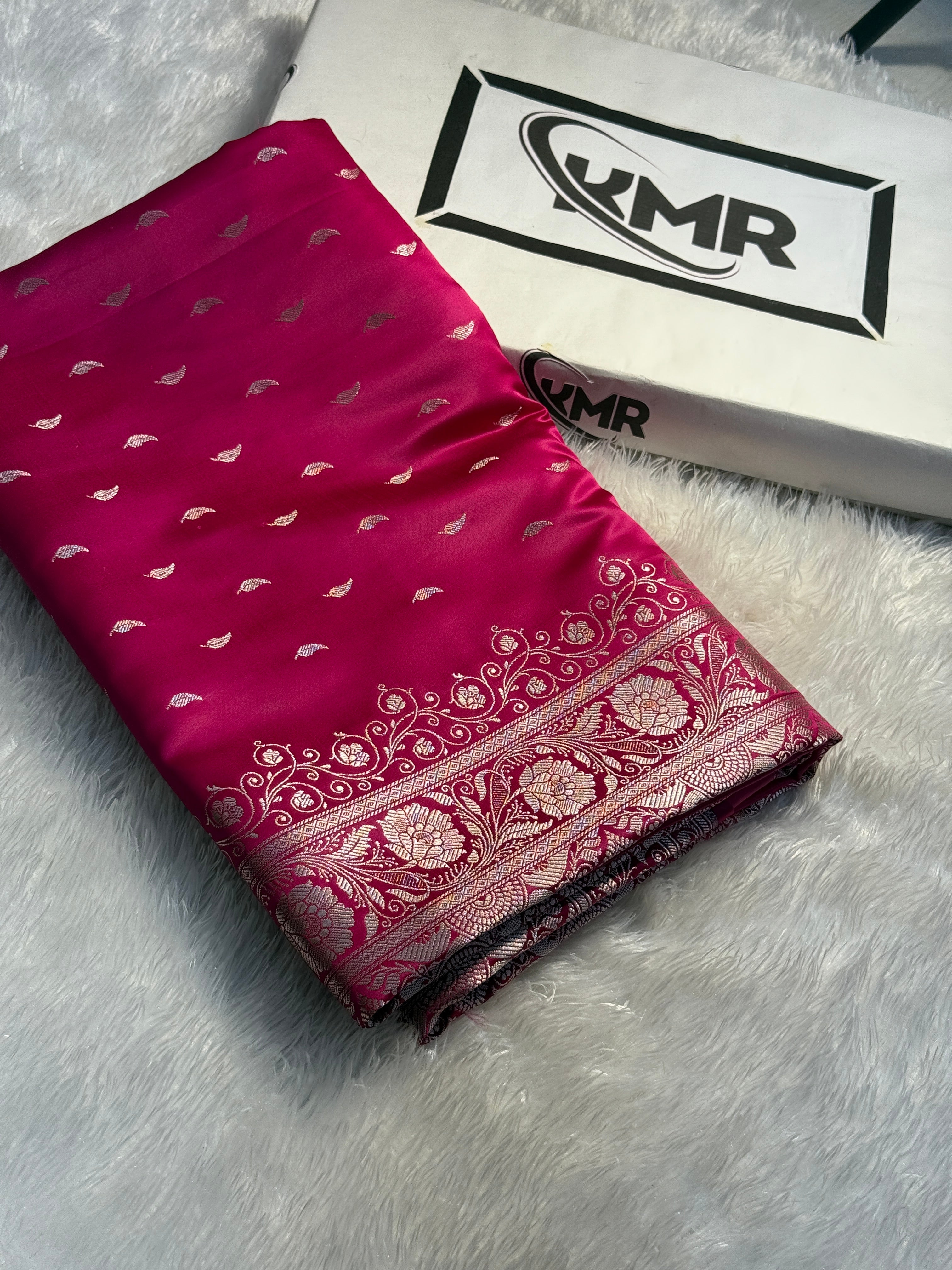 Mashru Silk Banarasi booti Saree Zari Border Pallu