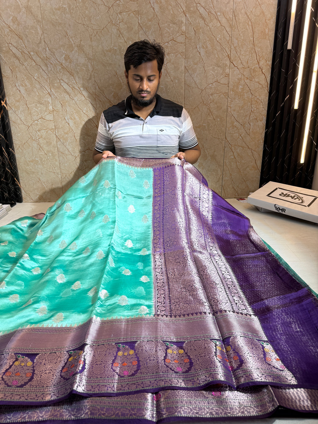 Premium Banarasi Pure Viscose Silk Saree With Contrast Border And Pallu