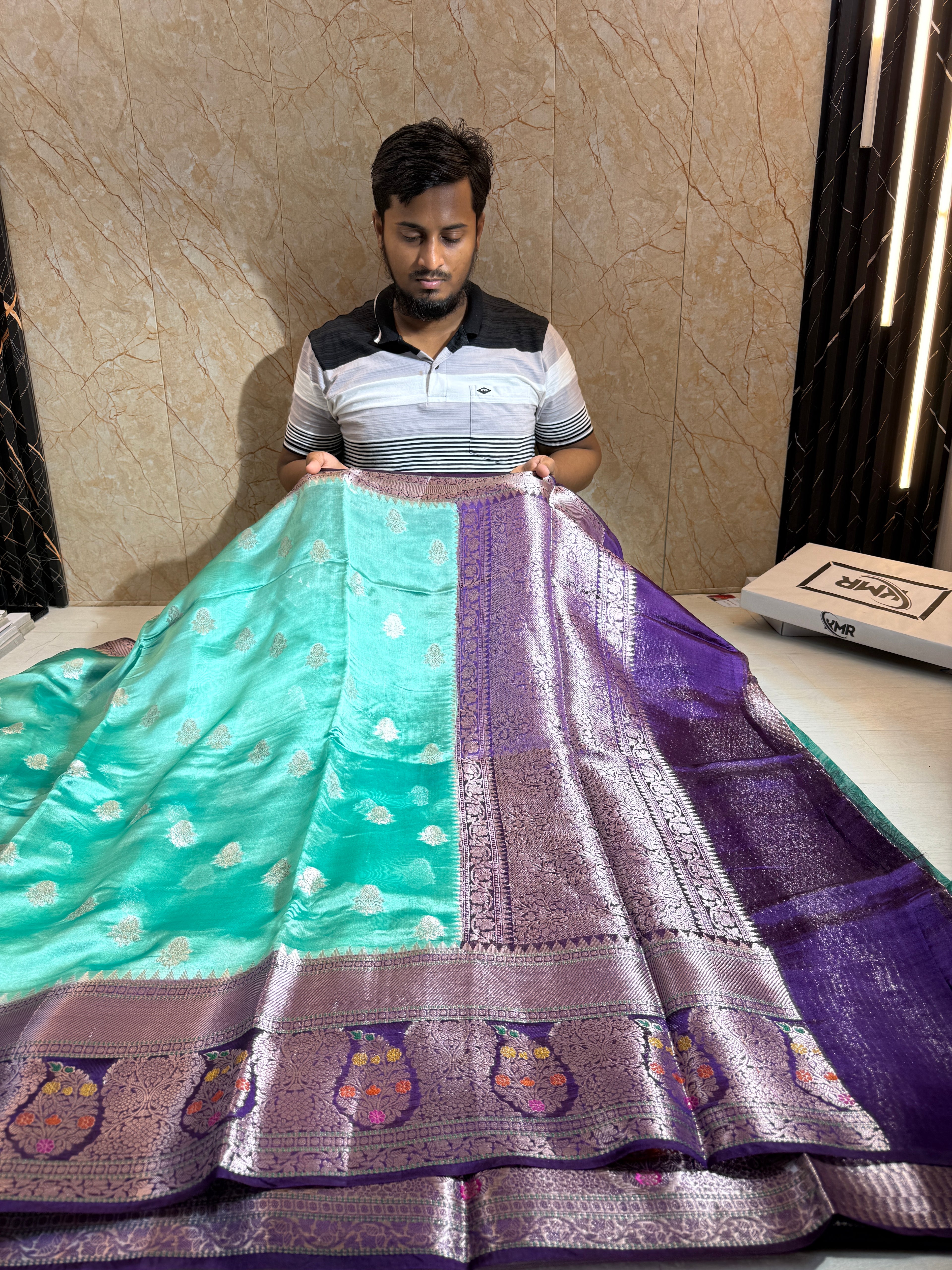 Premium Banarasi Pure Viscose Silk Saree With Contrast Border And Pallu