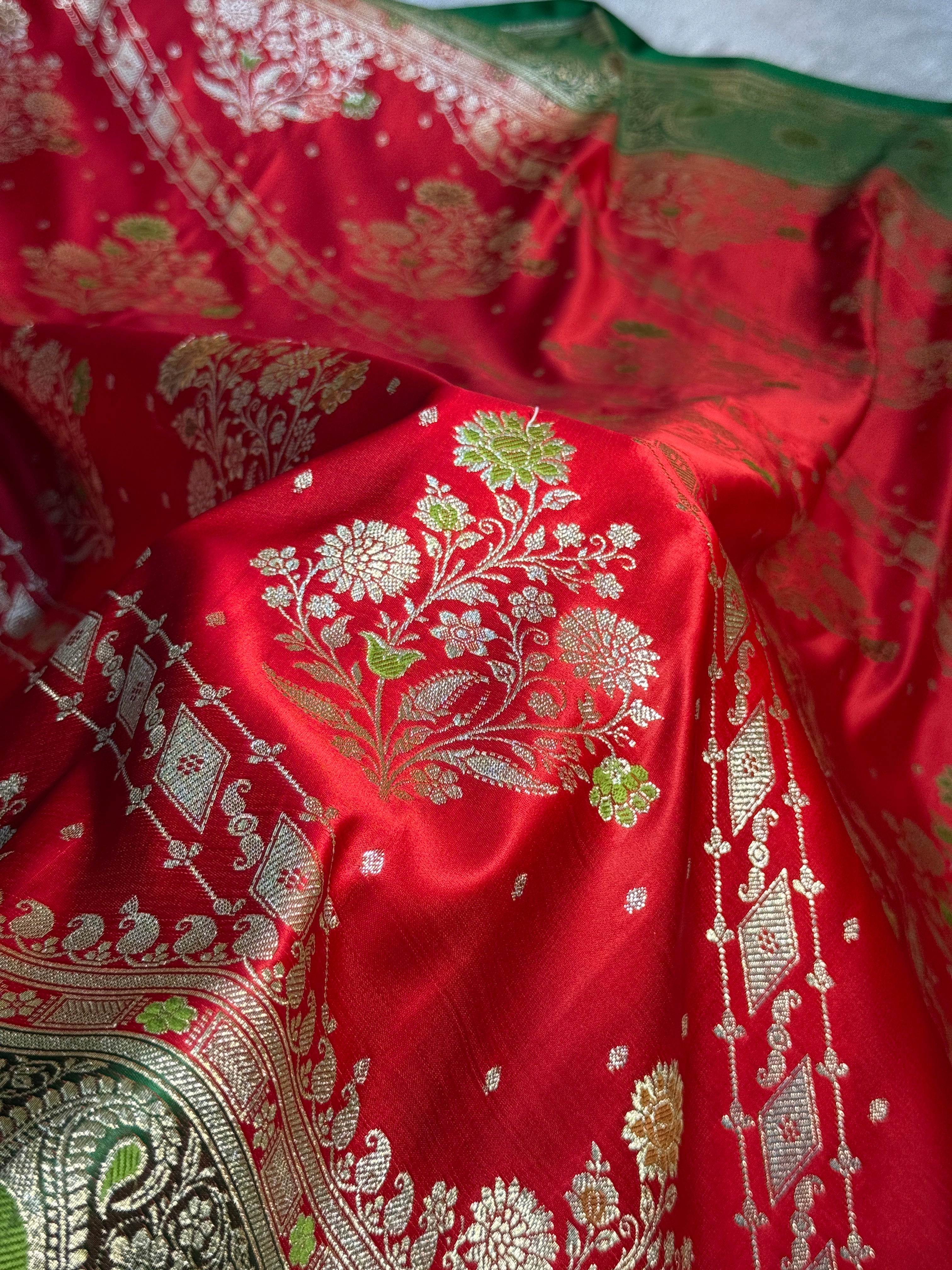 Mashru Silk Banarasi Contrast Meena Work Saree Zari Border Pallu