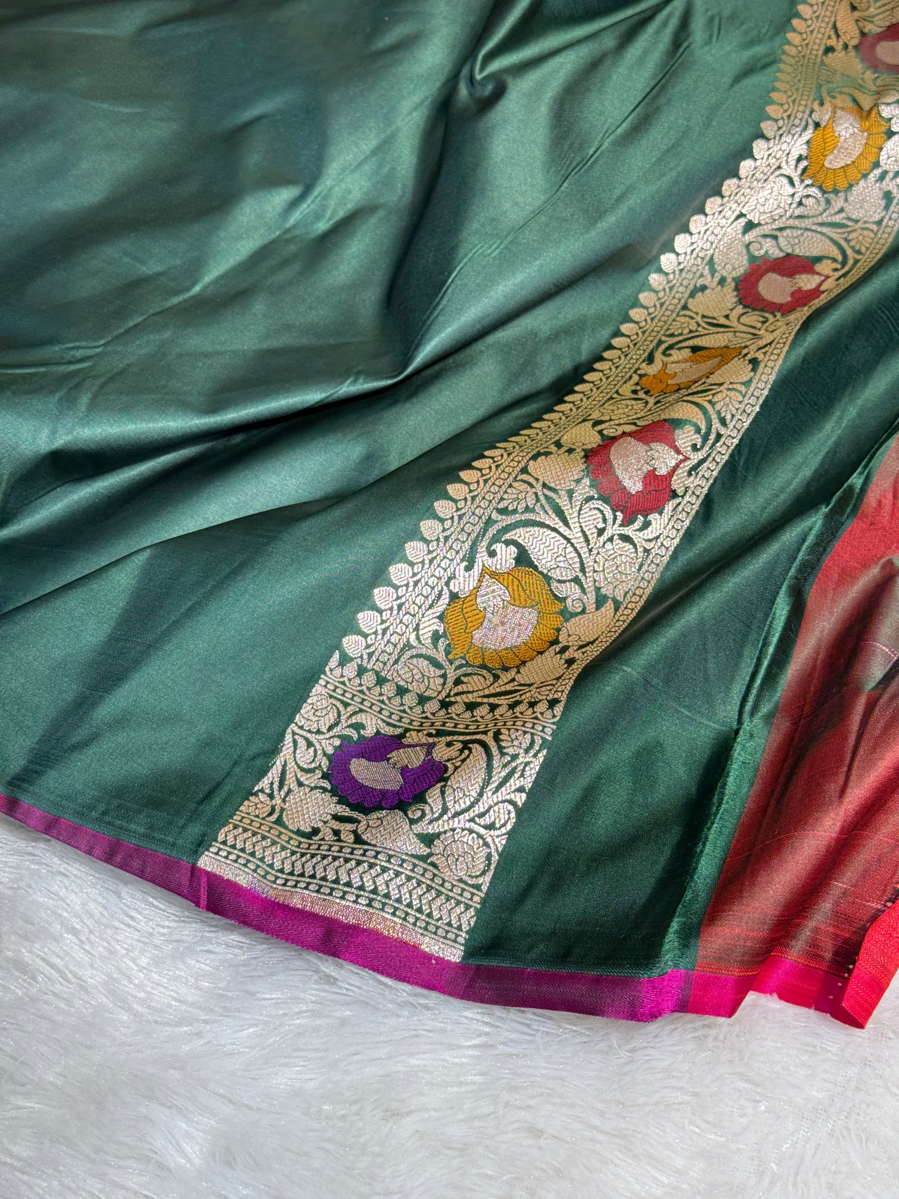 Mashru Silk Banarasi Rangkaat Saree Zari Border Pallu
