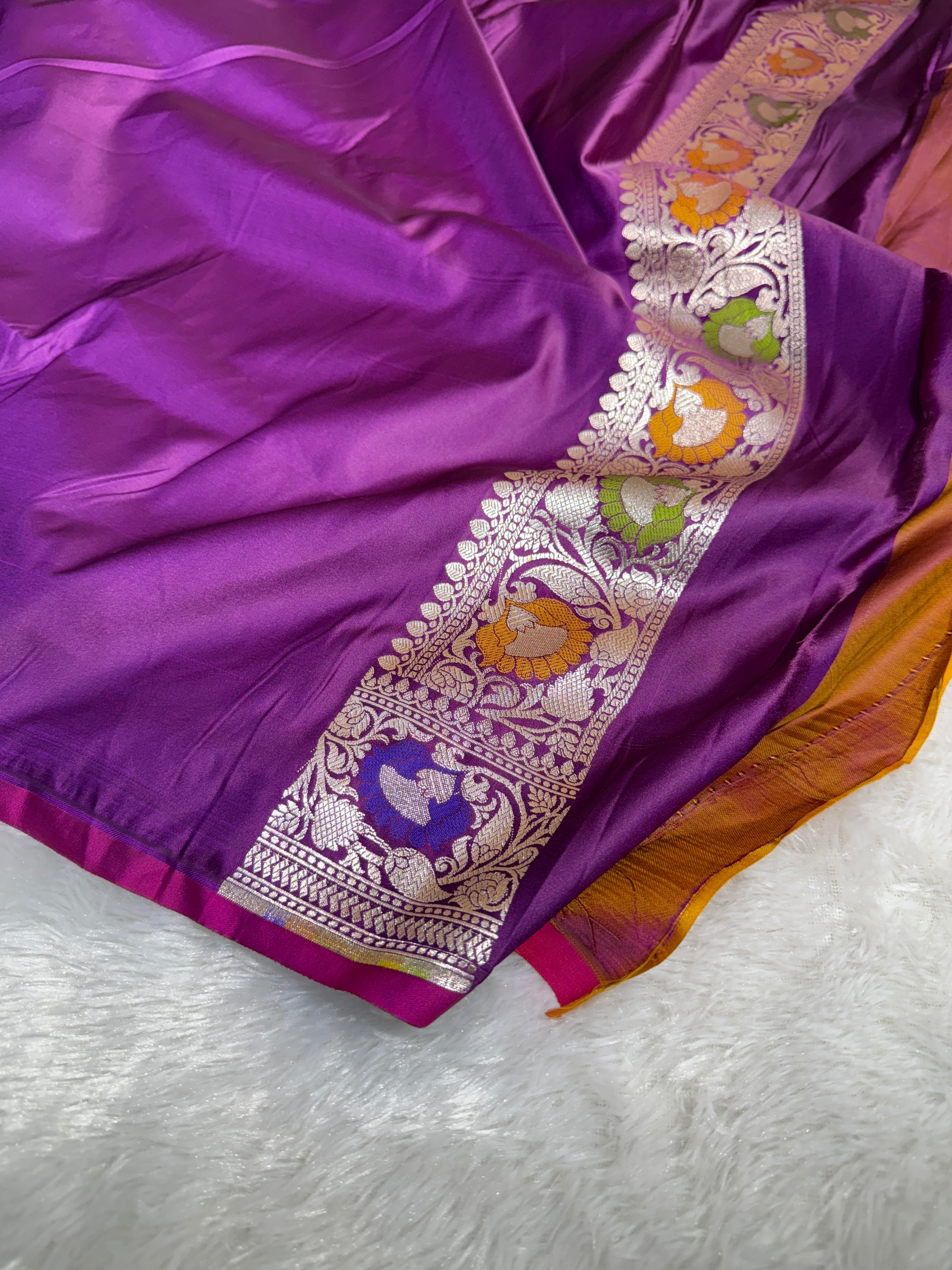 Mashru Silk Banarasi Rangkaat Saree Zari Border Pallu