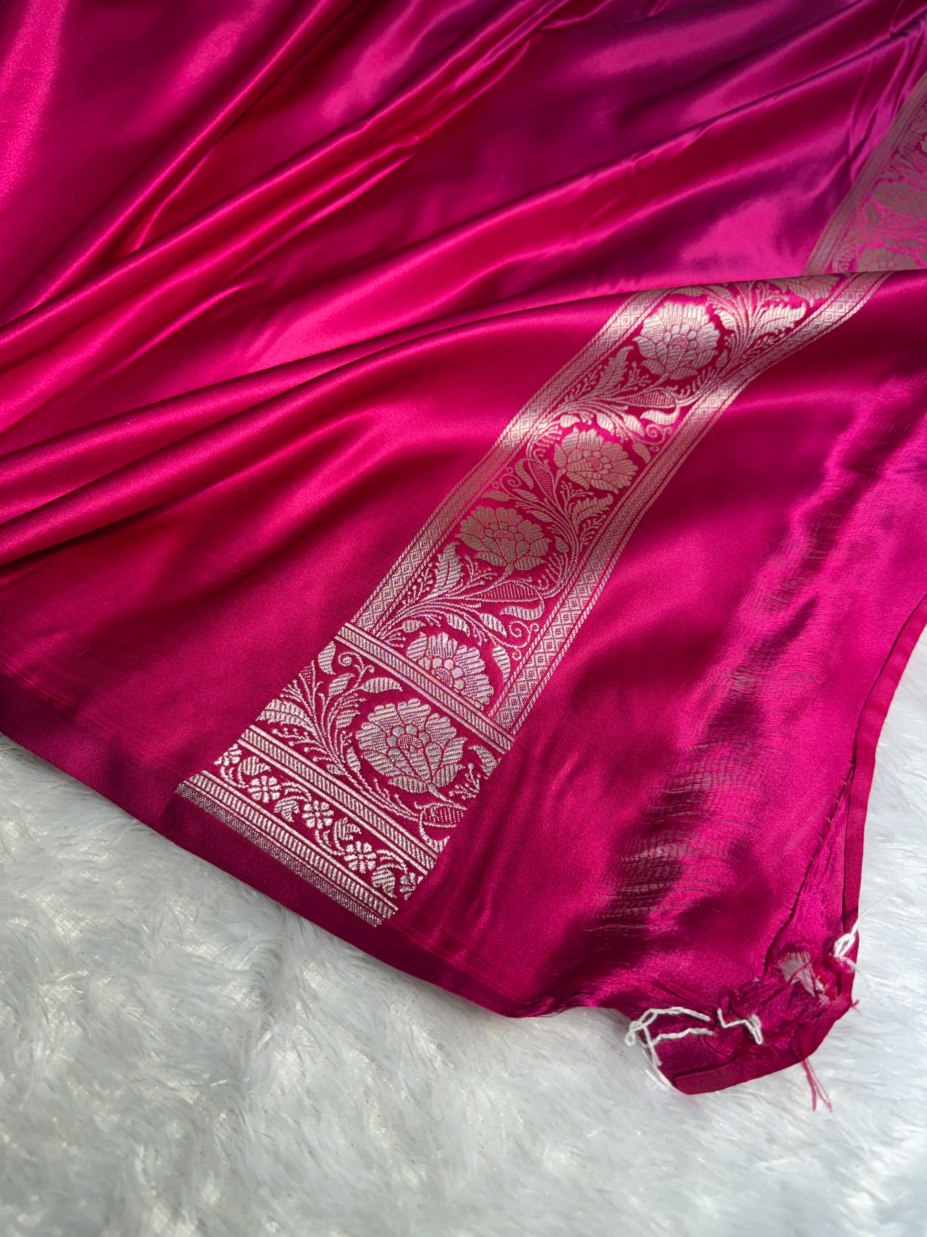 Mashru Silk Banarasi booti Saree Zari Border Pallu