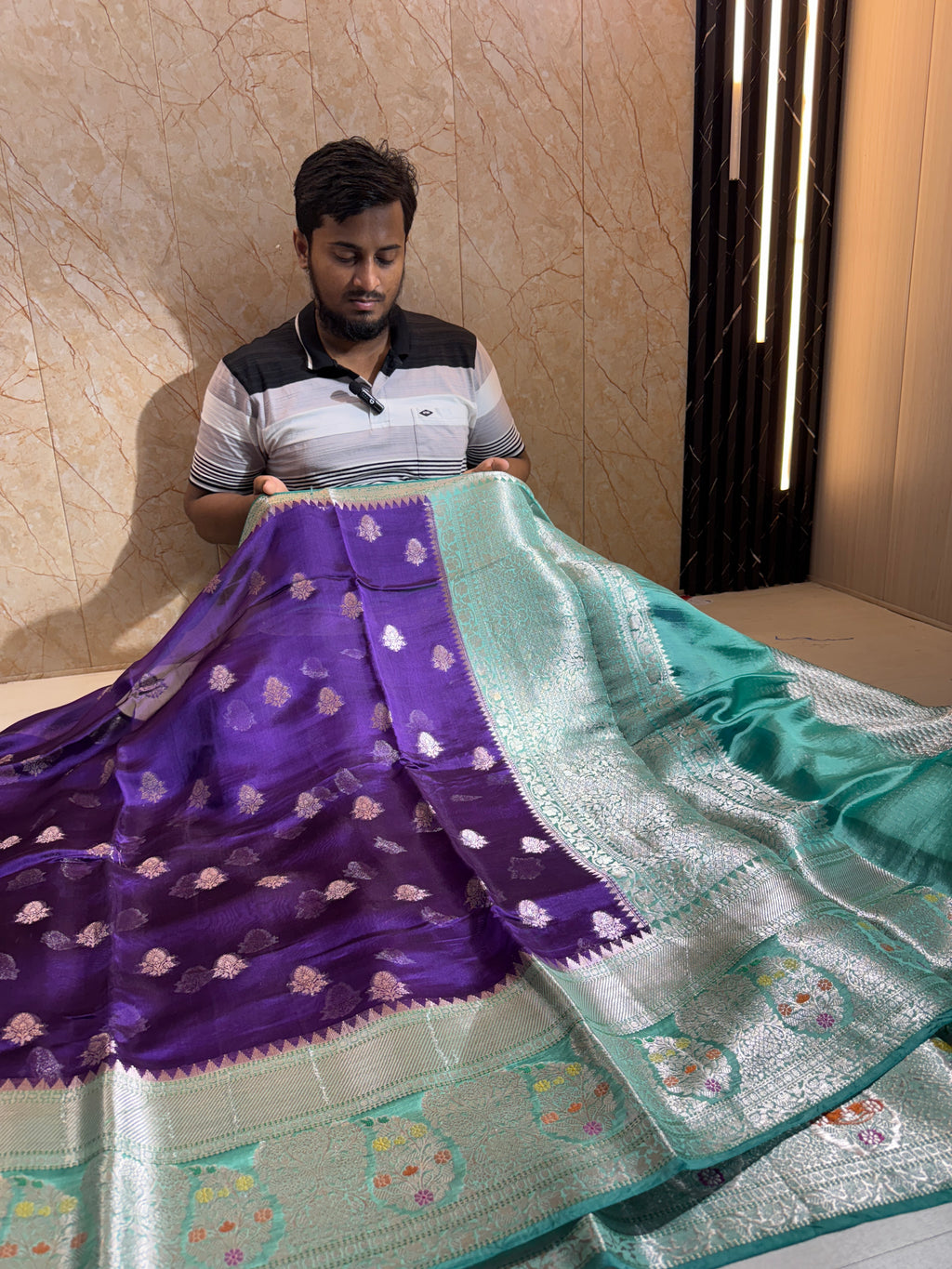 Premium Banarasi Pure Viscose Silk Saree With Contrast Border And Pallu