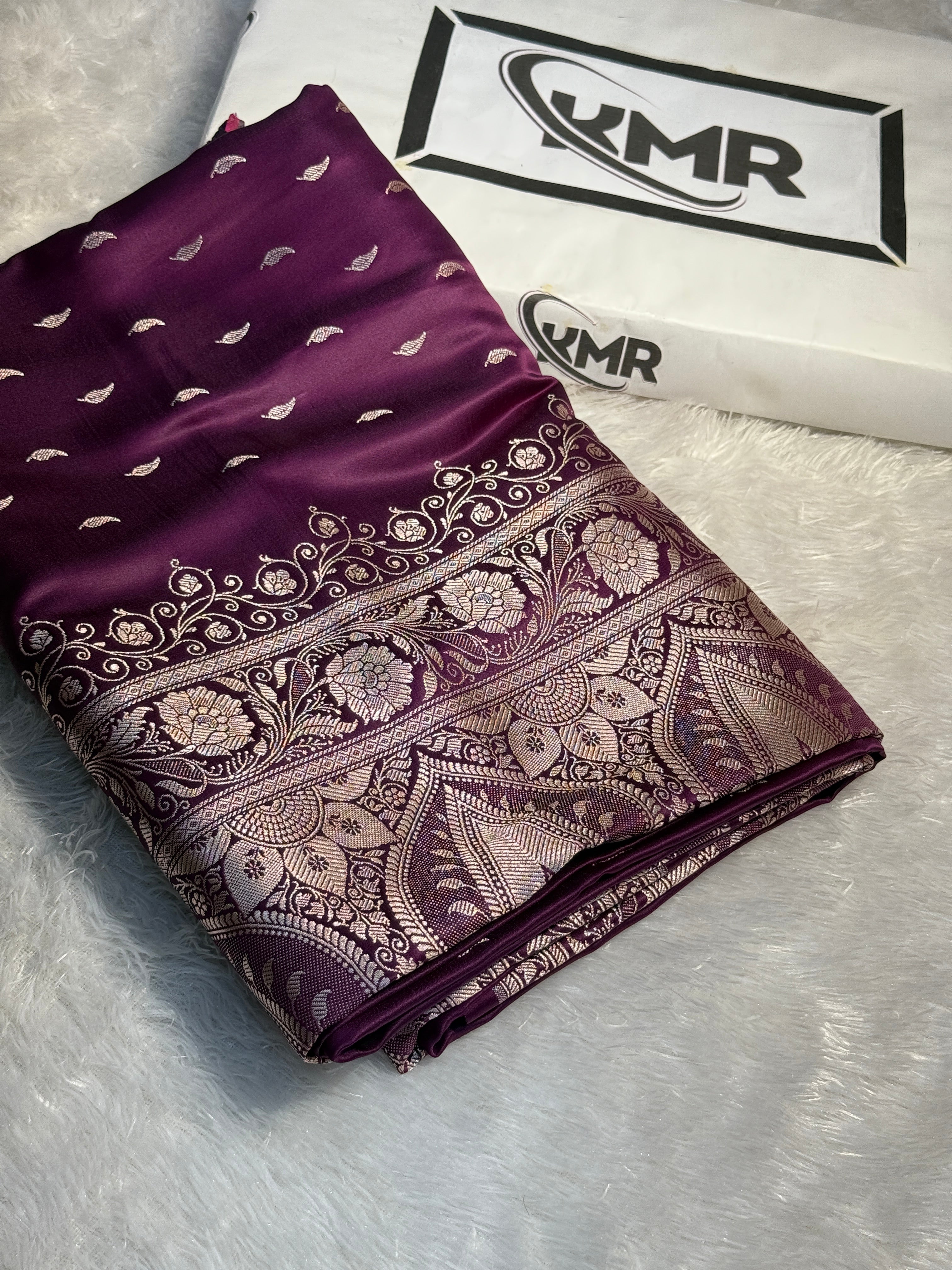 Mashru Silk Banarasi booti Saree Zari Border Pallu