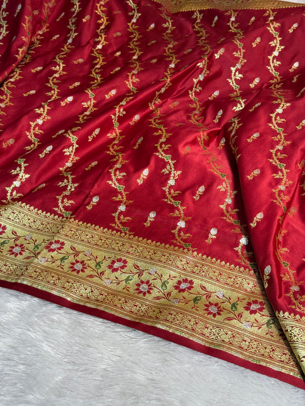 Banarasi Luxurious Meenakari Satin Silk Katan Saree With Cross Pattern