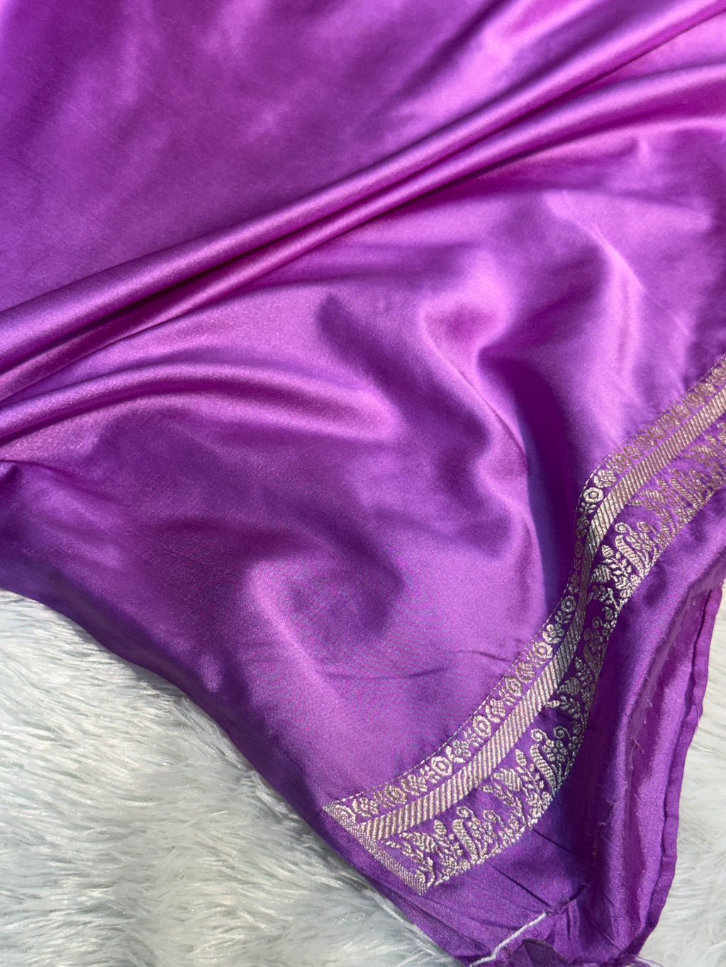 Premium Banarasi Skirt Border Mashru Katan Silk Saree With Handbrush Work