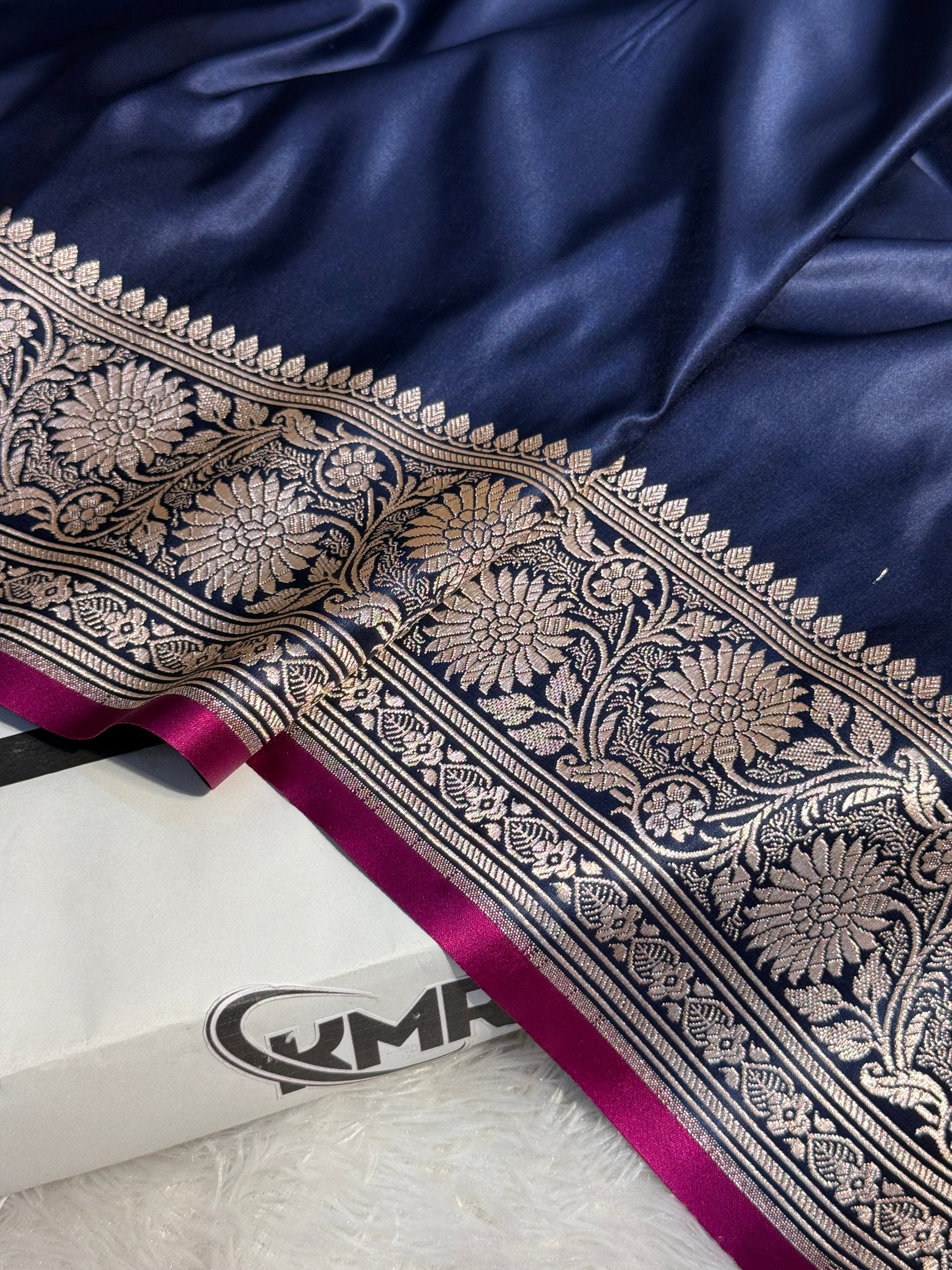Mashru Silk Banarasi Plain Saree Zari Border Pallu