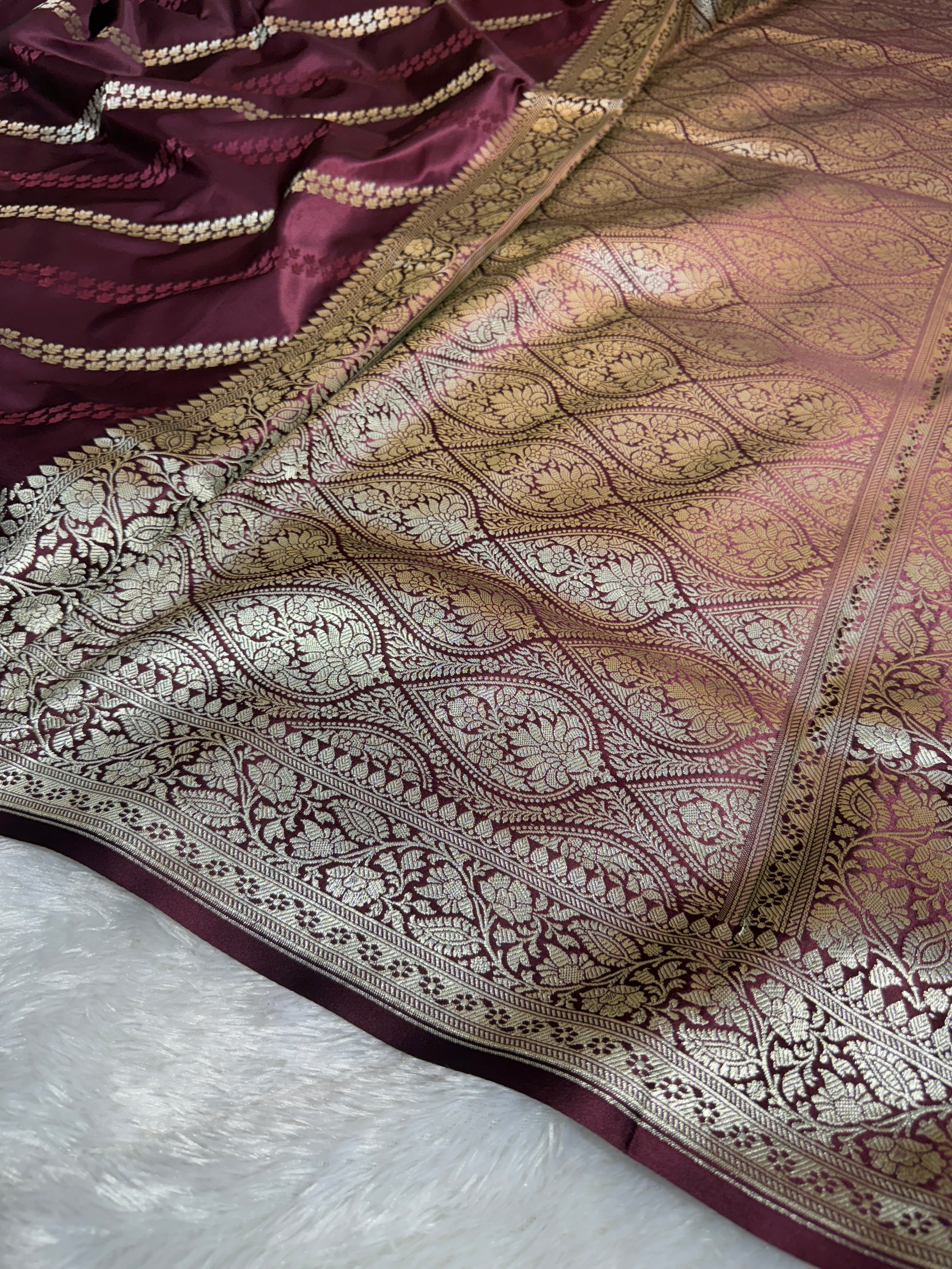 Mashru Silk Banarasi Luxurious Cross Pattern Saree Zari Border And Pallu