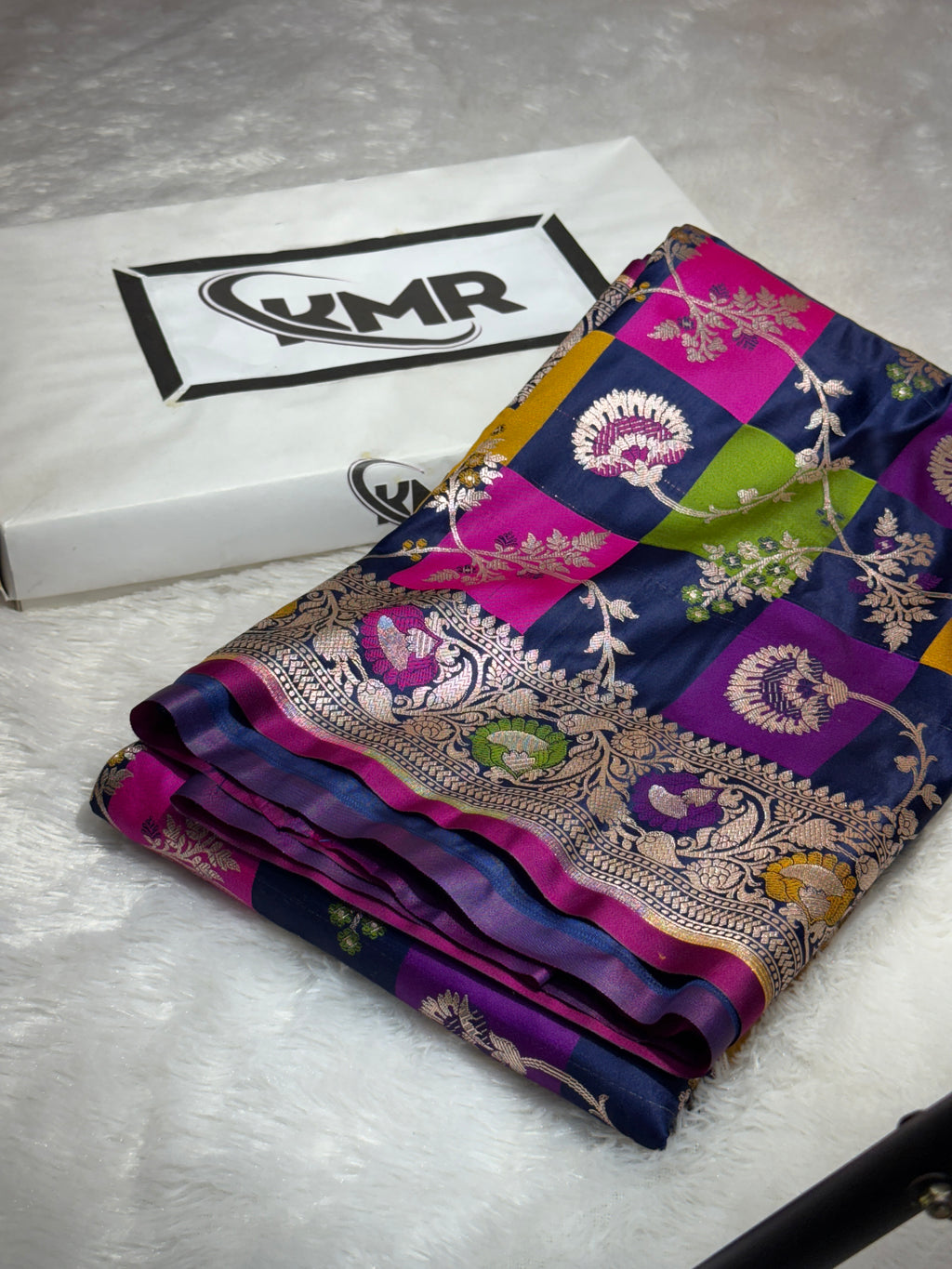 Mashru Silk Banarasi Rangkaat Saree Zari Border Pallu