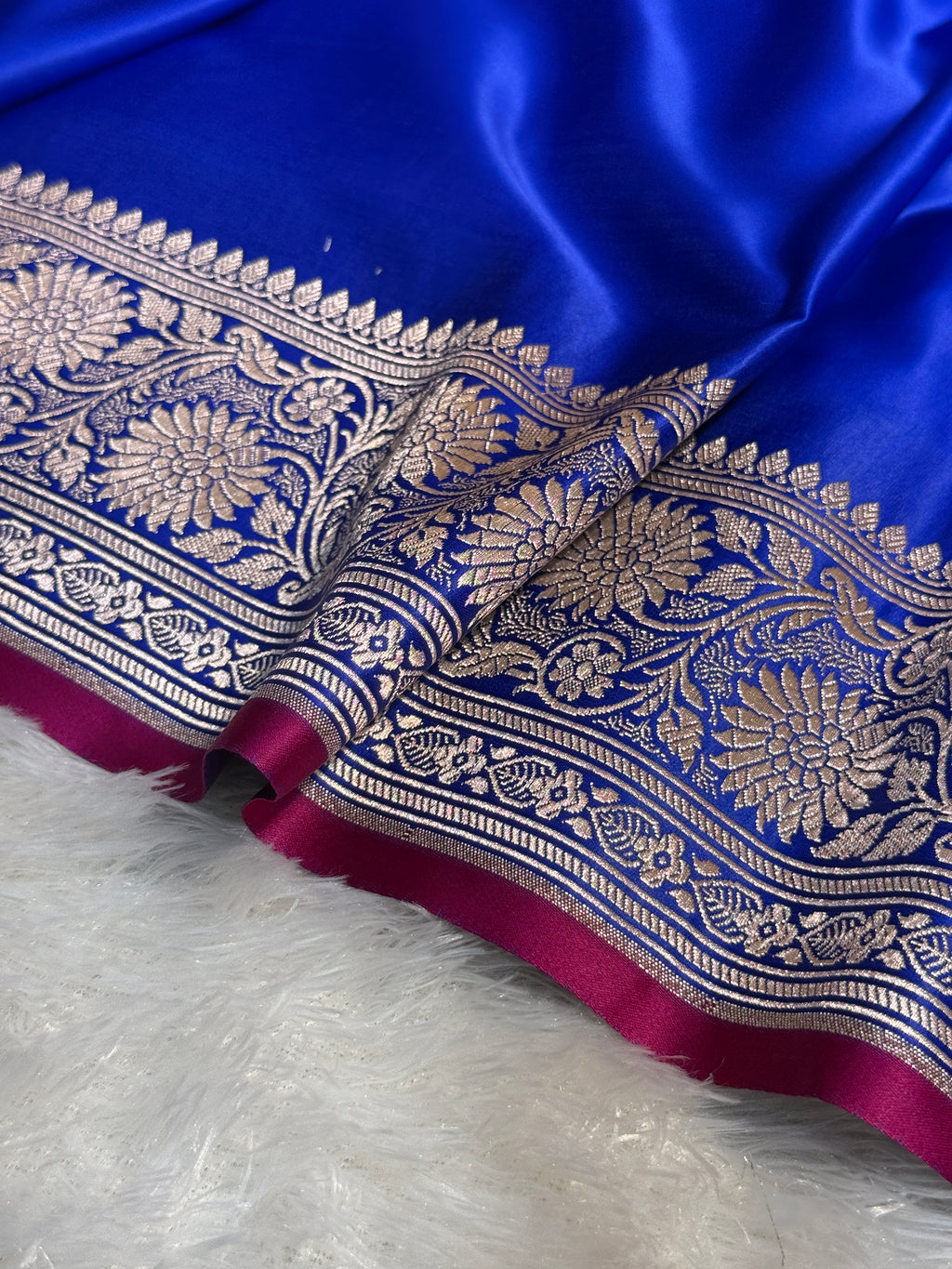 Mashru Silk Banarasi Plain Saree Zari Border Pallu