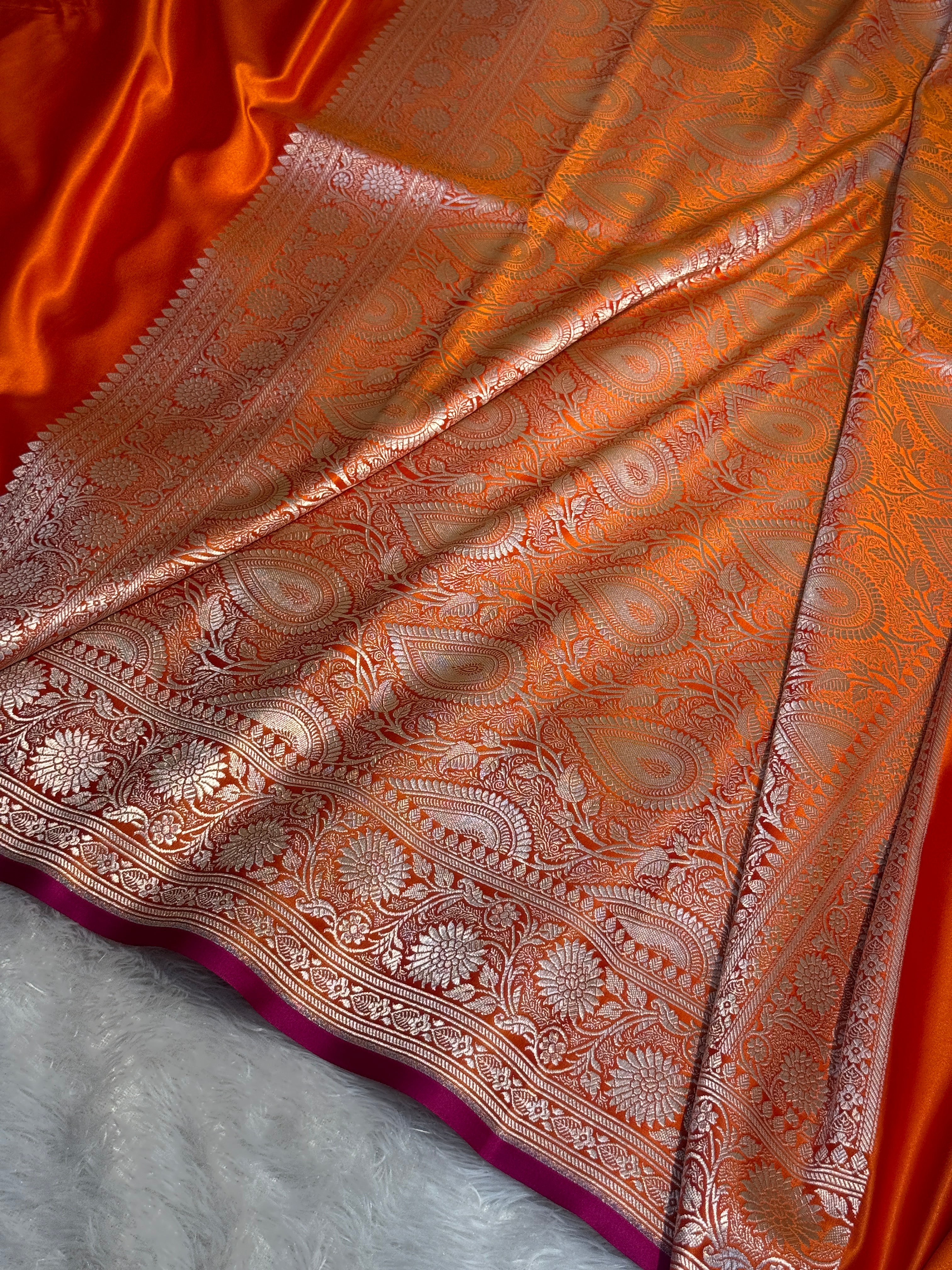 Mashru Silk Banarasi Plain Saree Zari Border Pallu