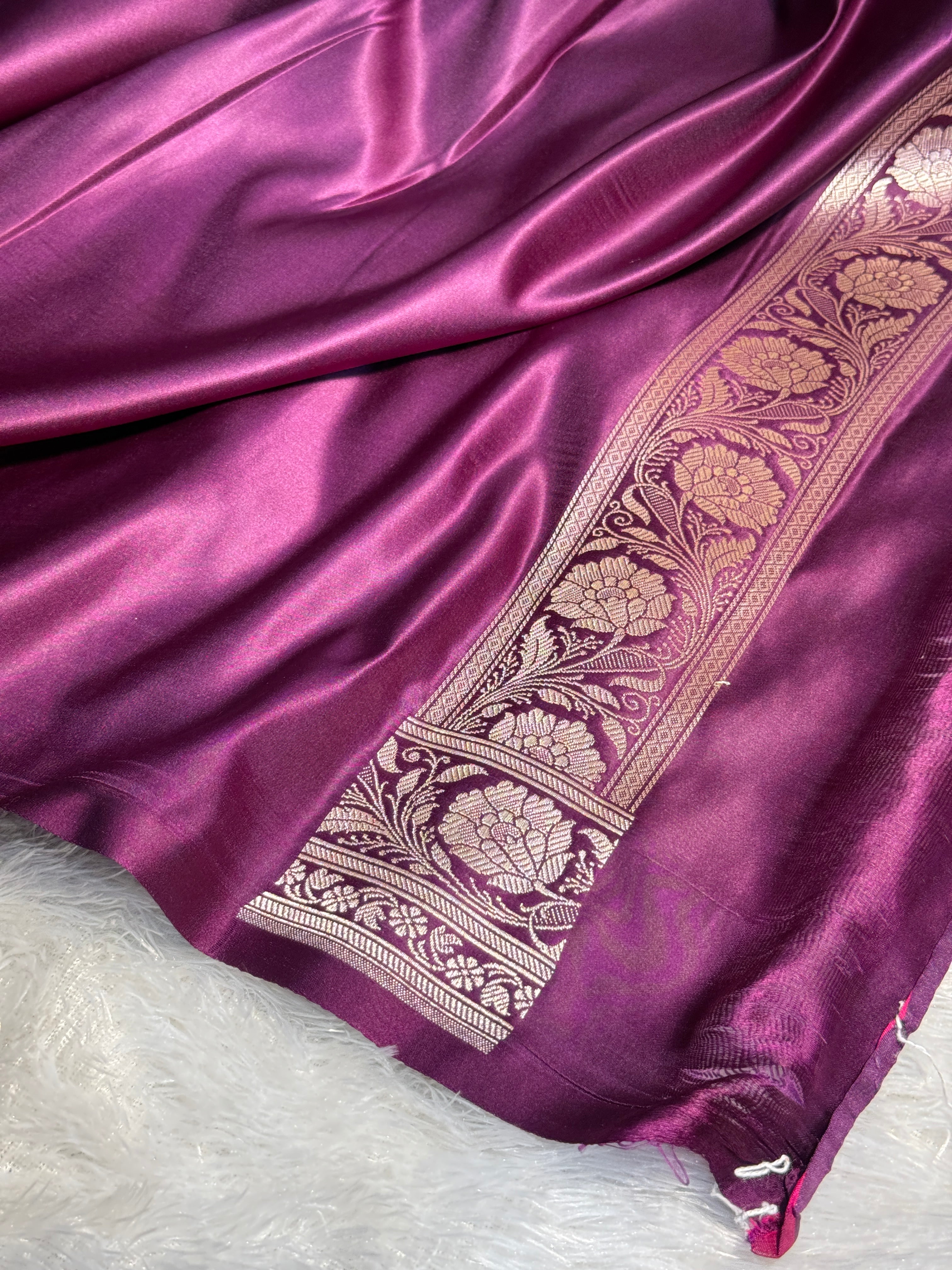 Mashru Silk Banarasi booti Saree Zari Border Pallu