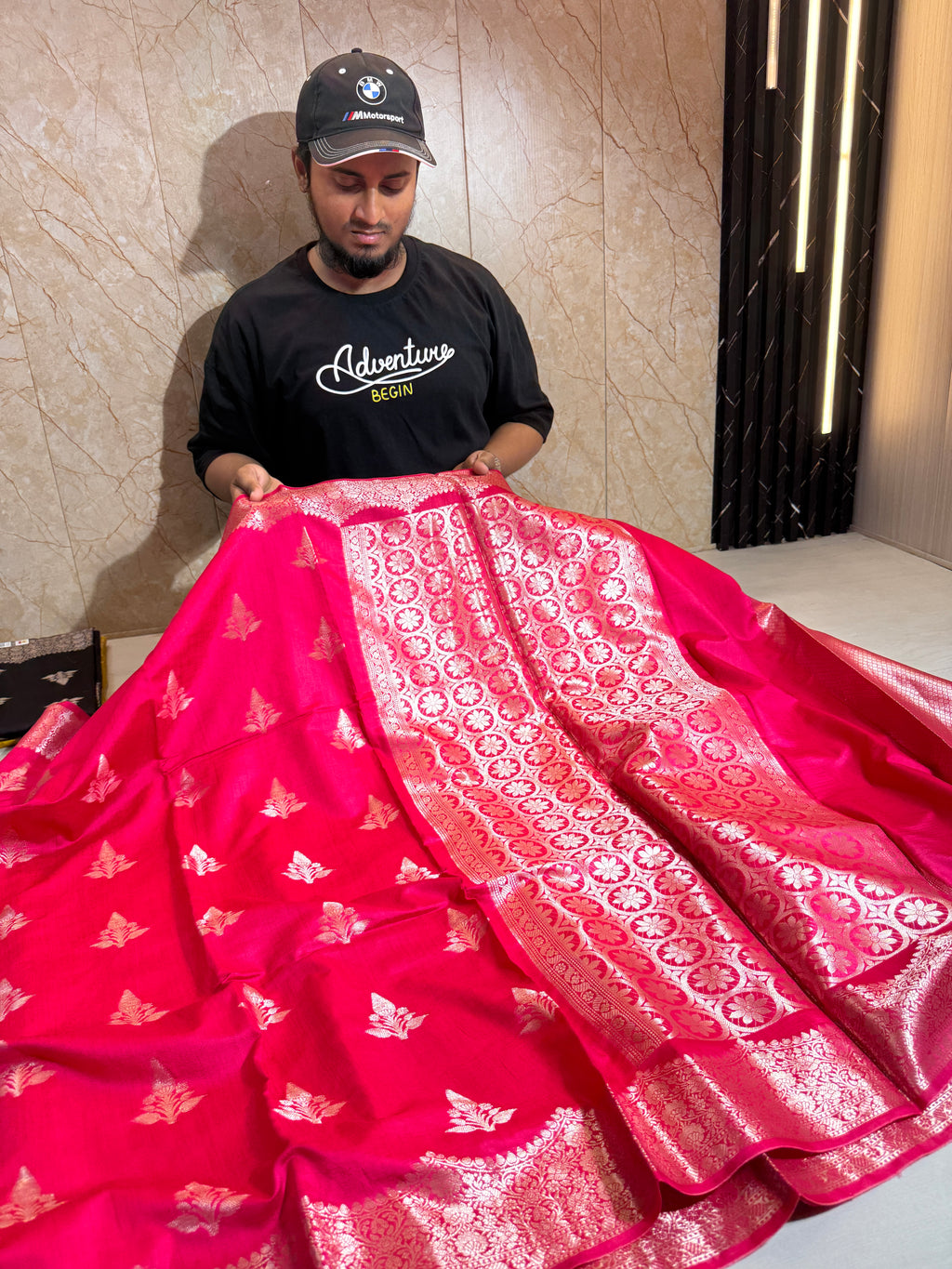 Pure Chiniya Silk Zari Border Buti Design Saree