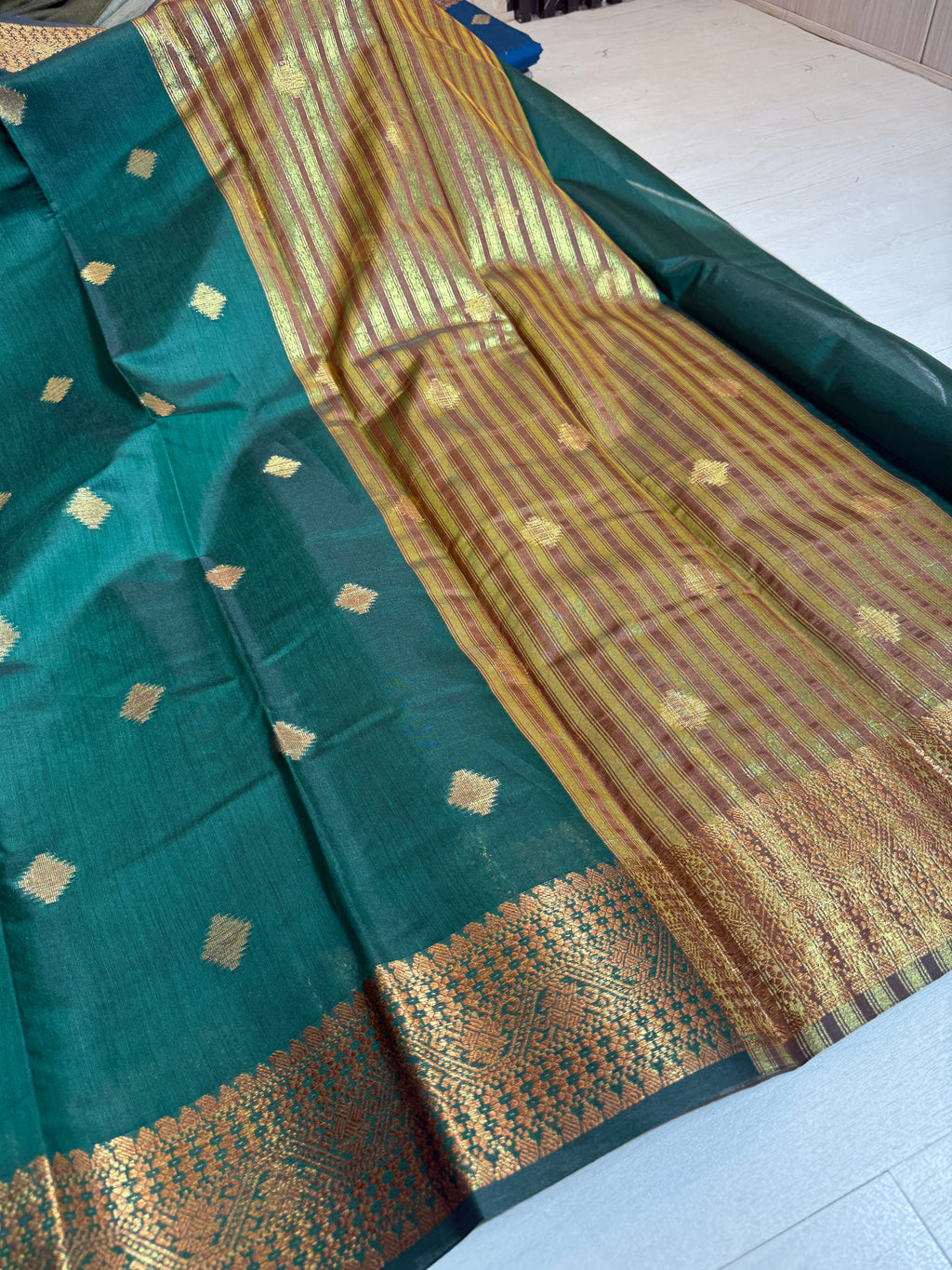 Soft Eri Silk Banarsi Weaving Buti Design Saree