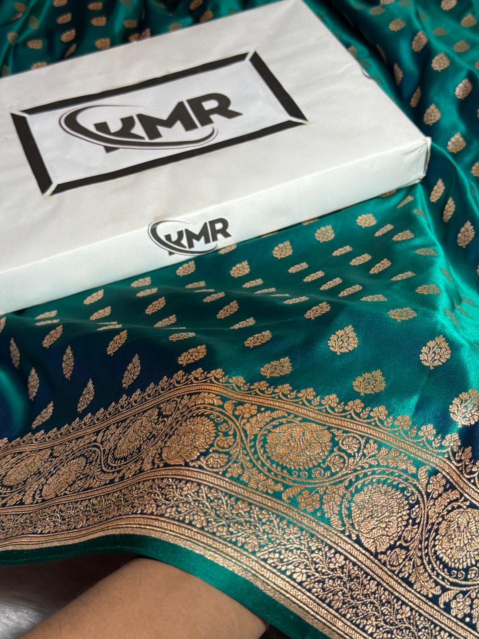 Mashru Silk Banarasi Zari Border Buti Design Saree
