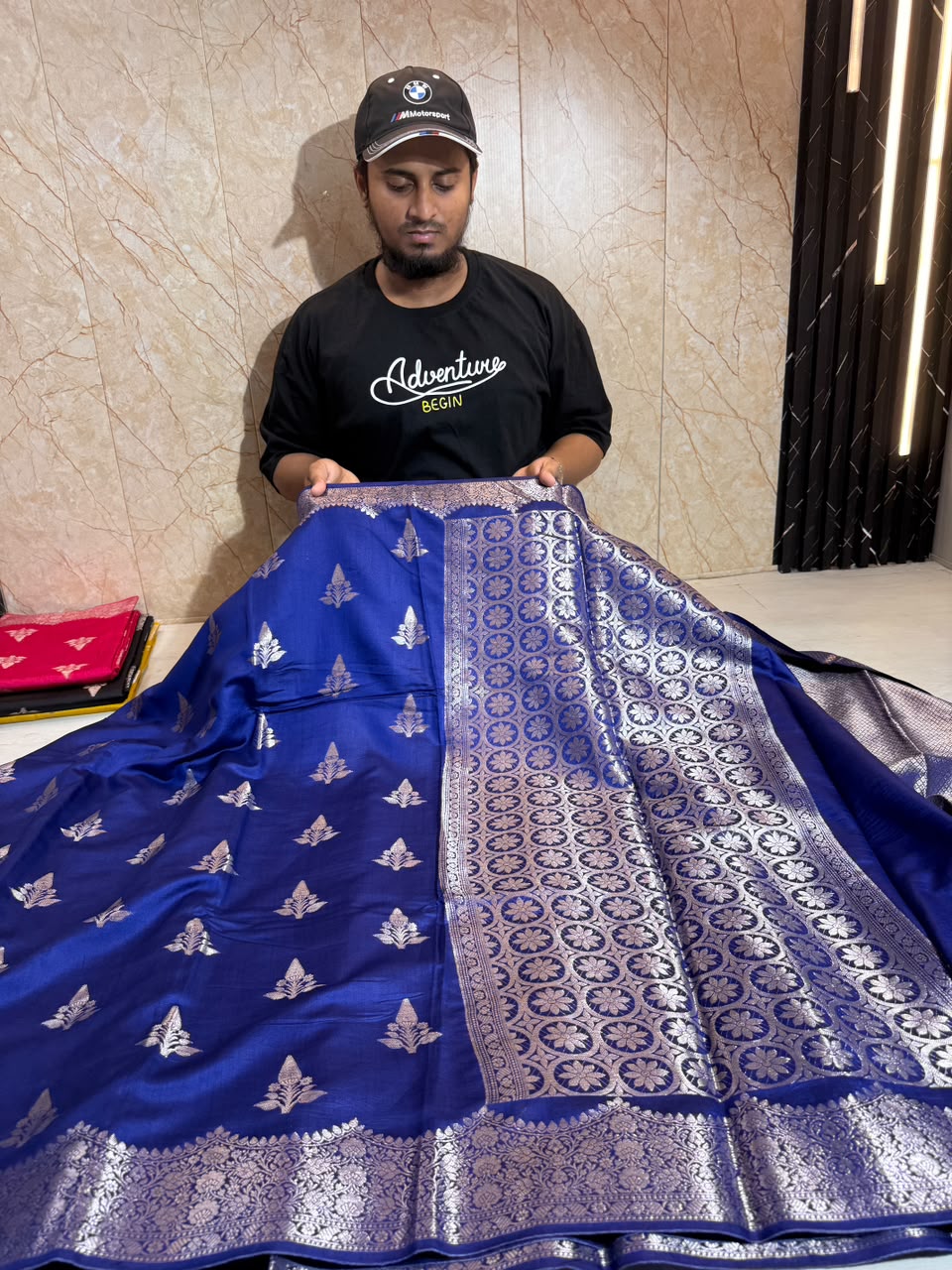Pure Chiniya Silk Zari Border Buti Design Saree
