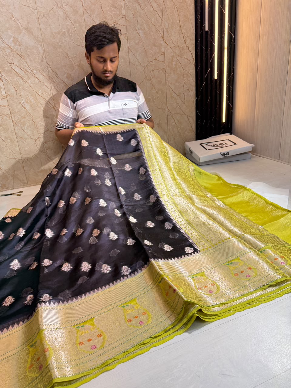 Pure Viscose Silk Contrast Dyeble Saree