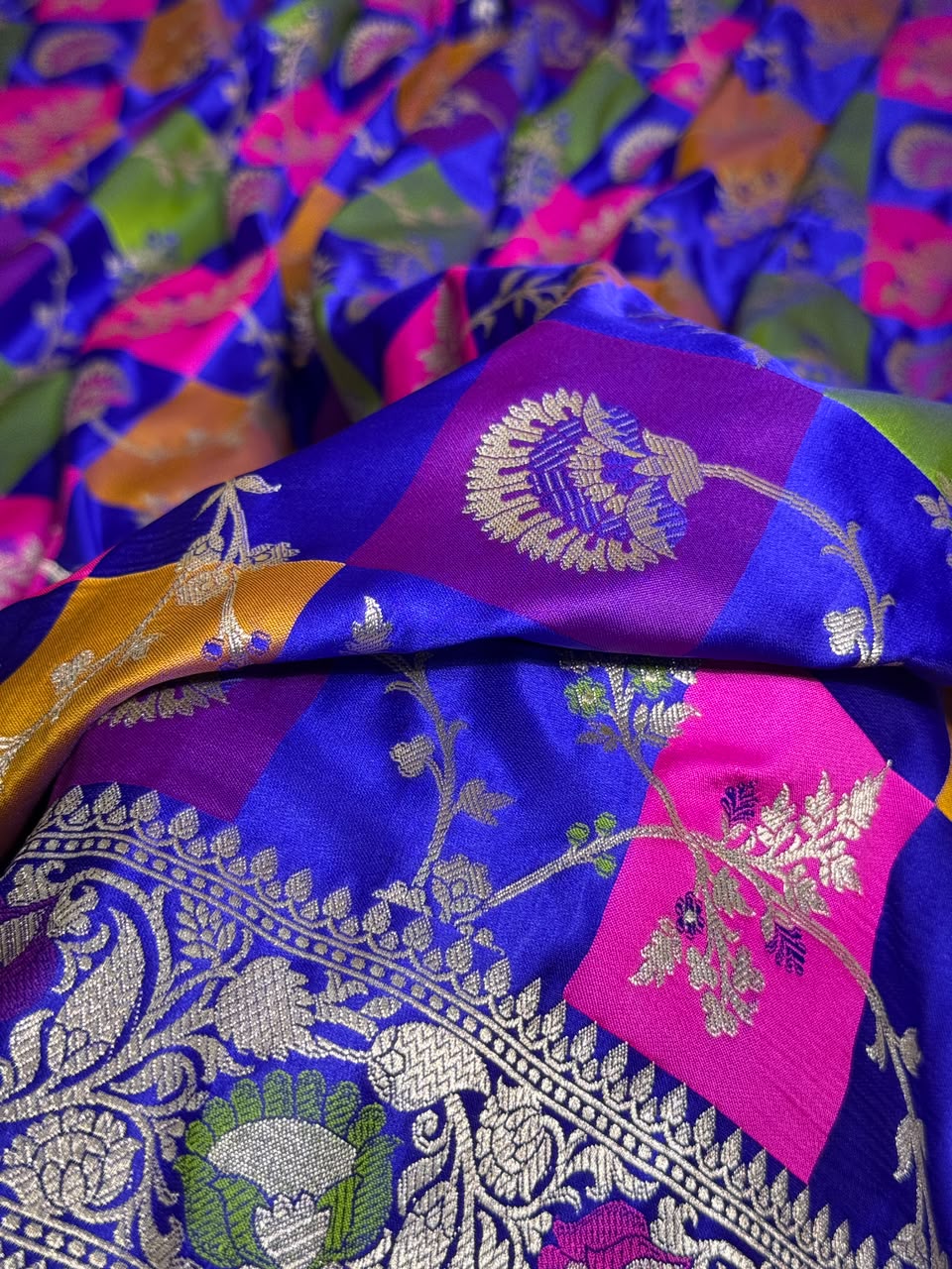 Pure Banarasi Rangkaat Silk Zari Border Saree