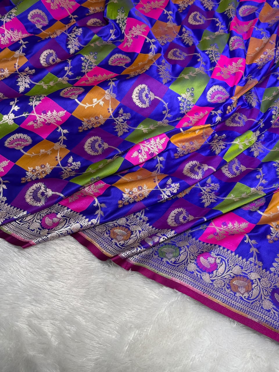 Pure Banarasi Rangkaat Silk Zari Border Saree