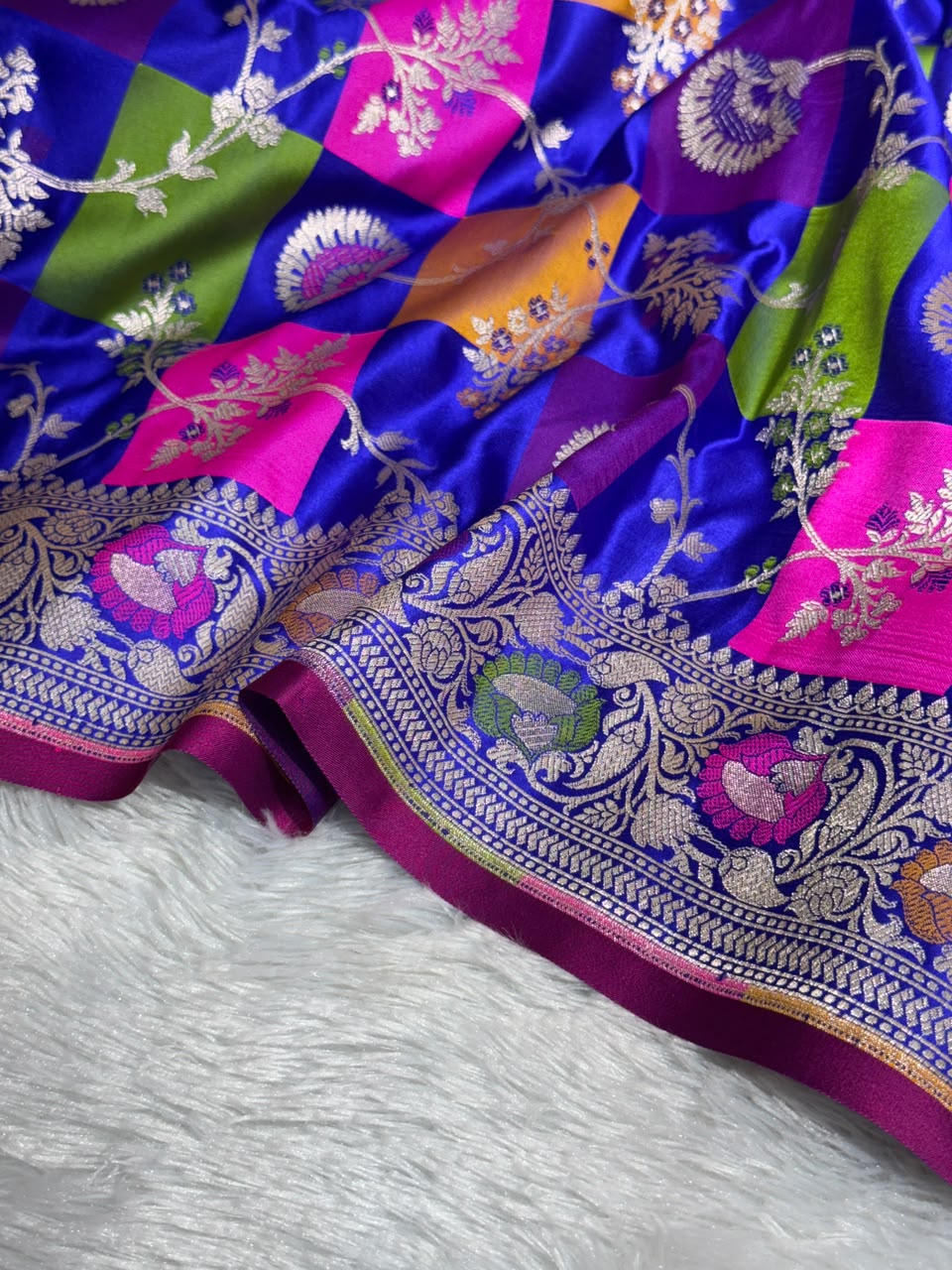 Pure Banarasi Rangkaat Silk Zari Border Saree