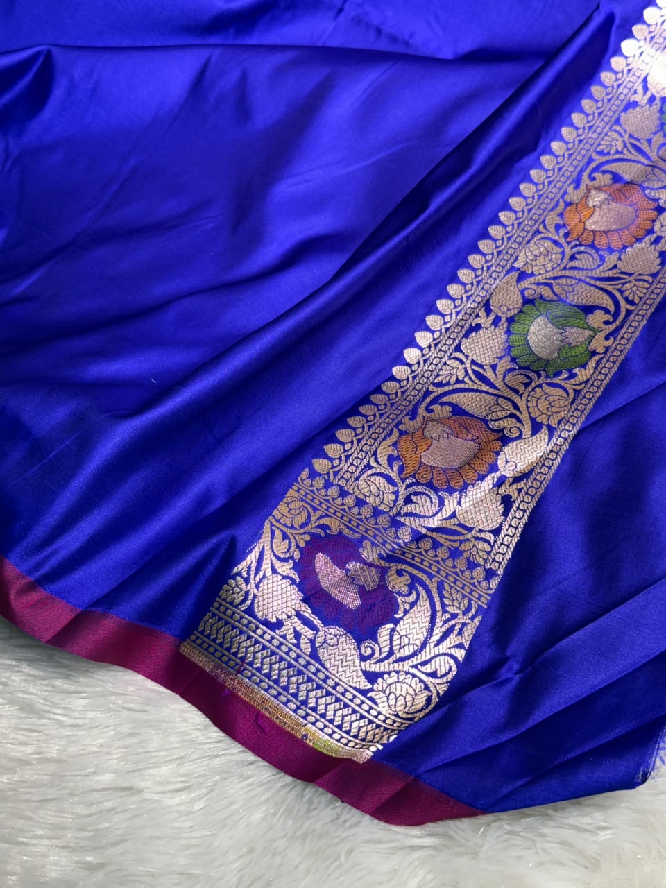 Pure Banarasi Rangkaat Silk Zari Border Saree