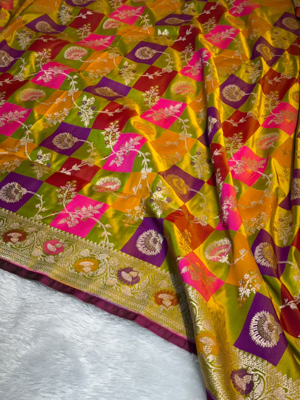 Pure Banarasi Rangkaat Silk Zari Border Saree