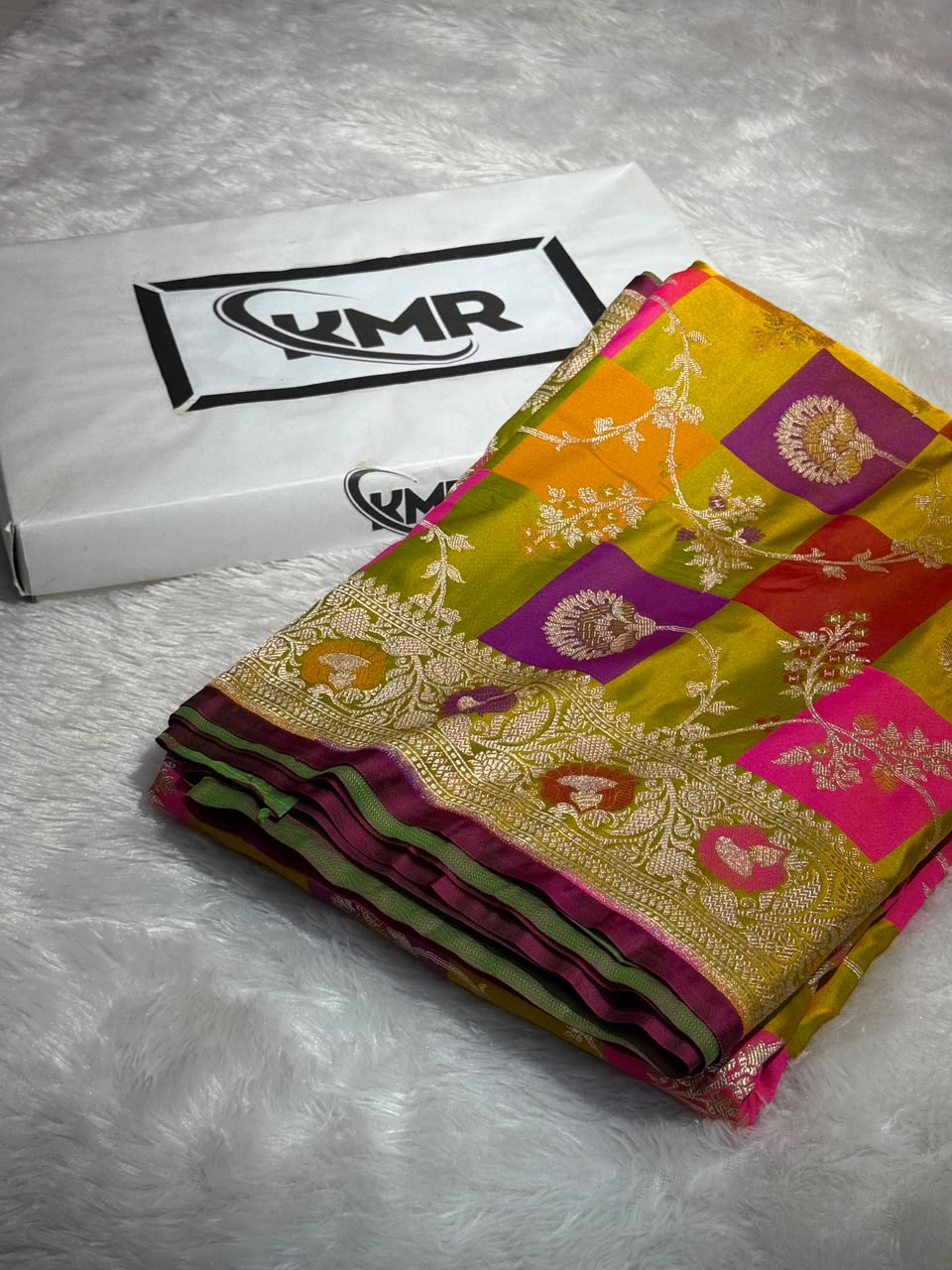 Pure Banarasi Rangkaat Silk Zari Border Saree