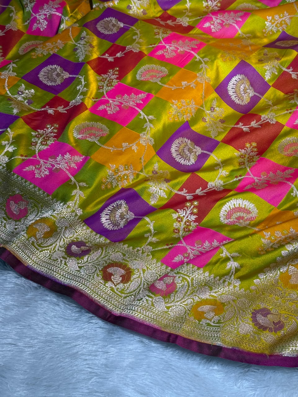 Pure Banarasi Rangkaat Silk Zari Border Saree