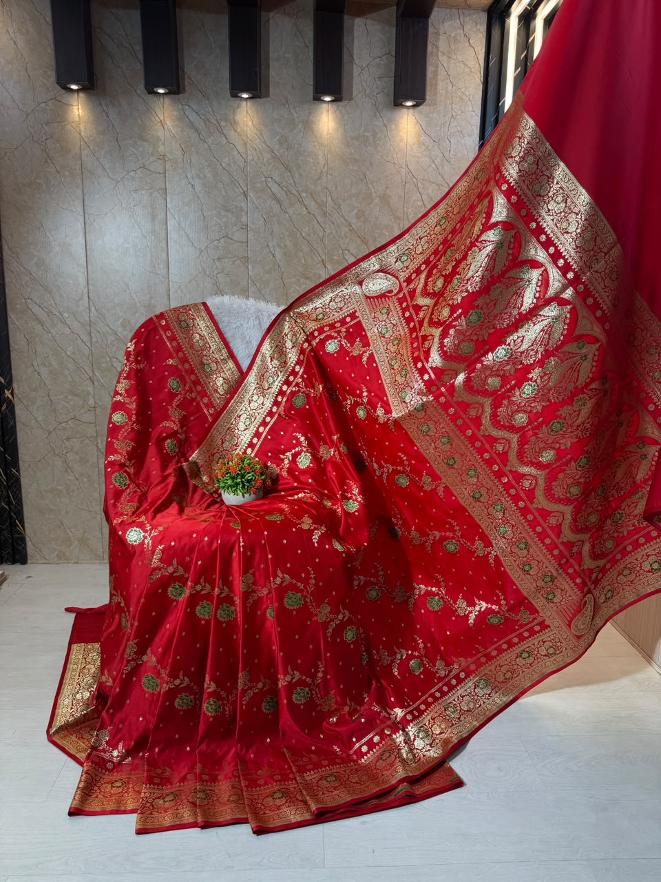 Satin Katan Silk Contrast Dyeble Saree
